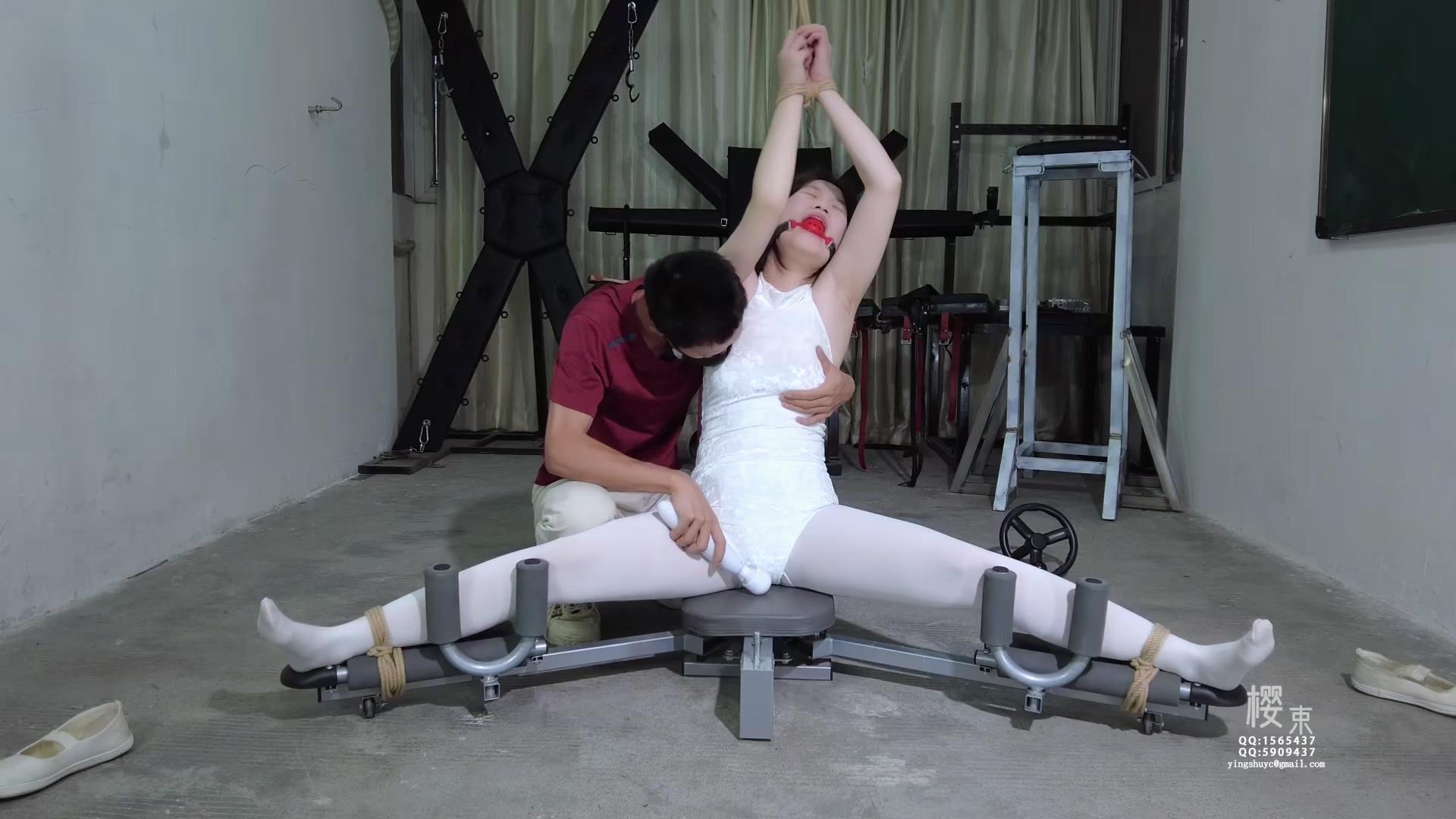 樱束原创 舞蹈生的加训 舞蹈生苏颖一字马[00_29_02][20260126-143606].jpg