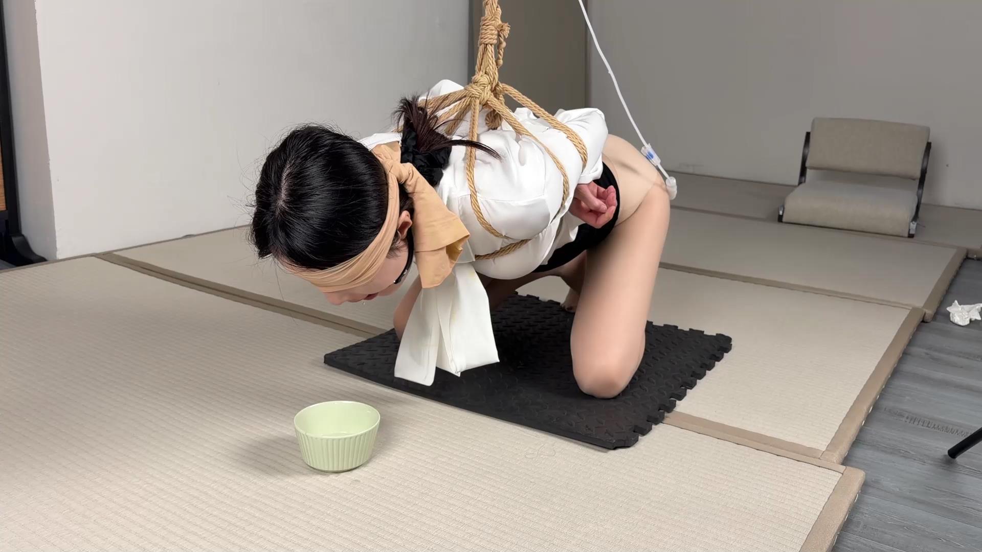 眼眸出品 日式反绑加灌C喷射[00_26_54][20260129-130612].jpg