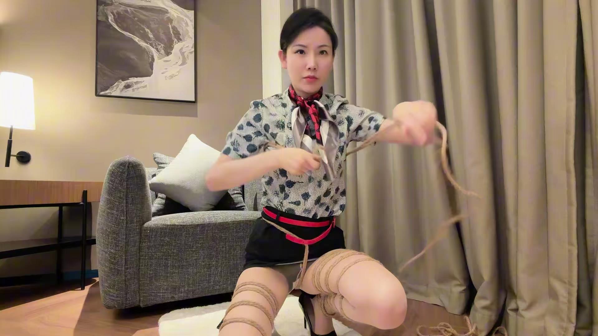 云雀定制-柳洋折叠腿自缚解缚 访谈[00_13_34][20260204-133541].jpg