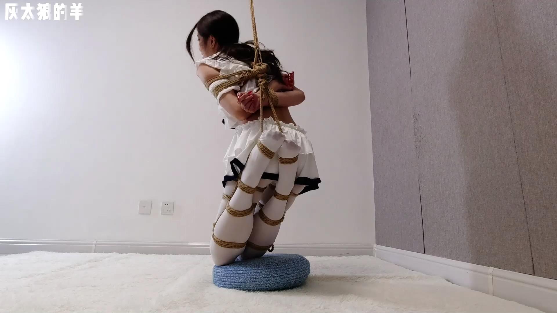 灰太狼的羊 美女蜜蜂采蜜游戏失败后，遭遇[00_35_40][20260208-192315].jpg