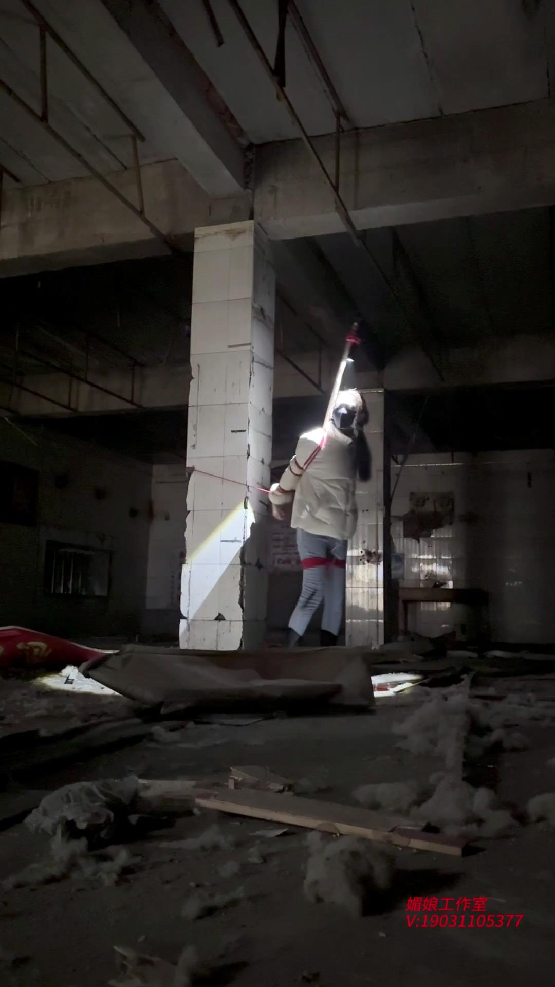 媚娘工作室 户外调教24小时放置凌辱[00_29_52][20260209-124546].jpg