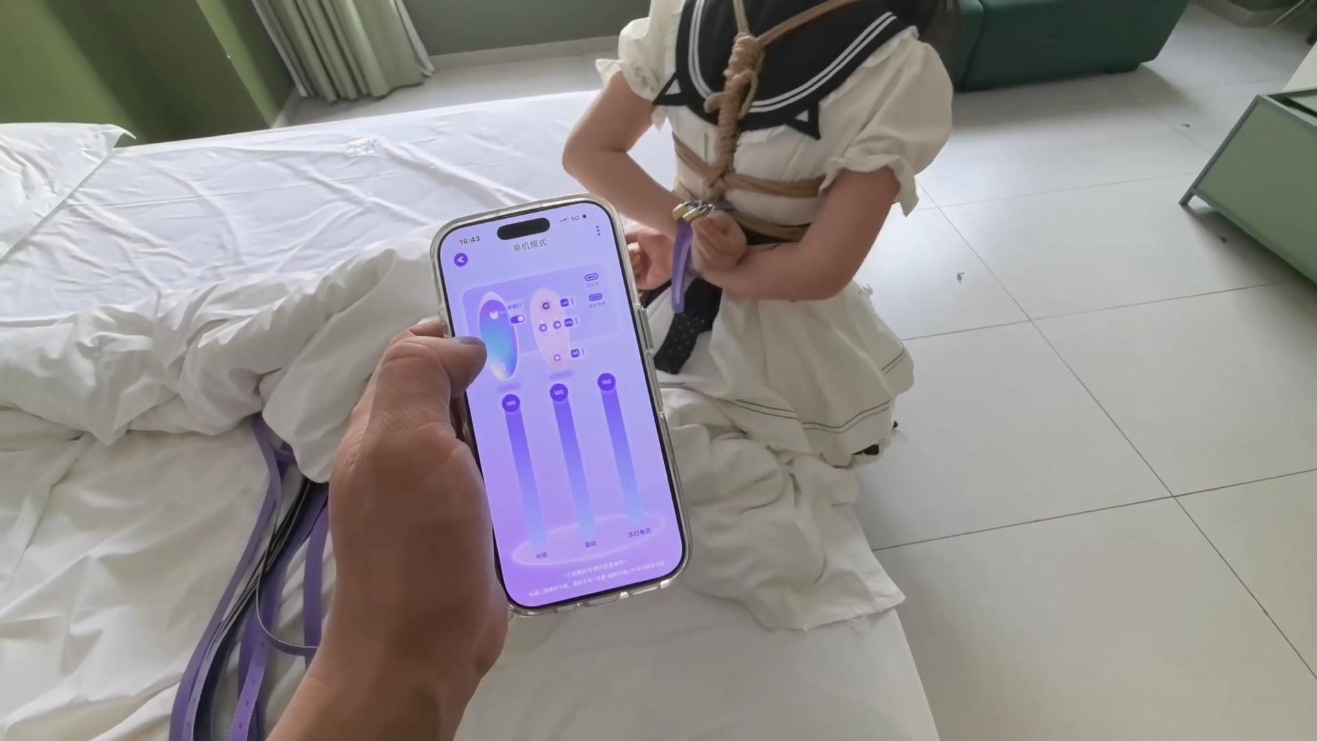 FXX 开锁挑战 粉丝定拍开锁游戏 内容[00_04_45][20260210-213411].jpg