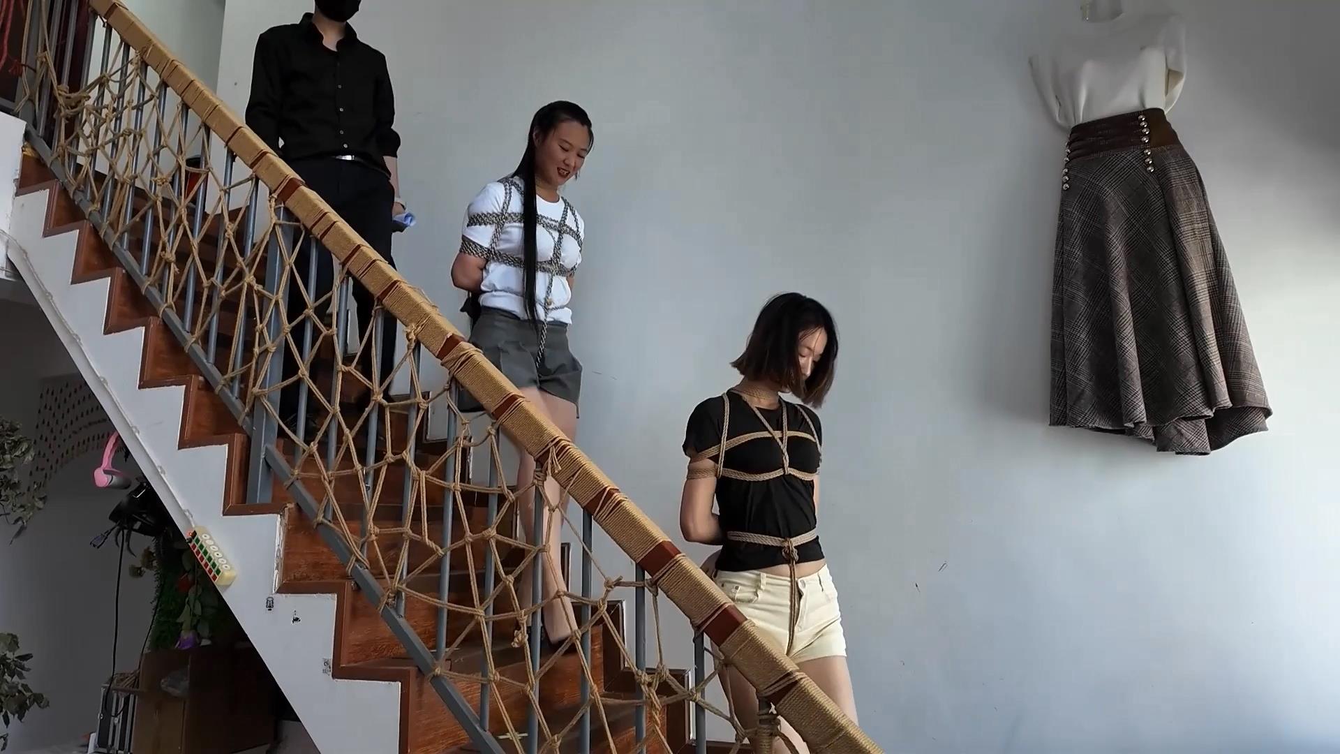 一绳所爱-姐妹花参观绳艺体验店 下[00_02_14][20260216-140821].jpg