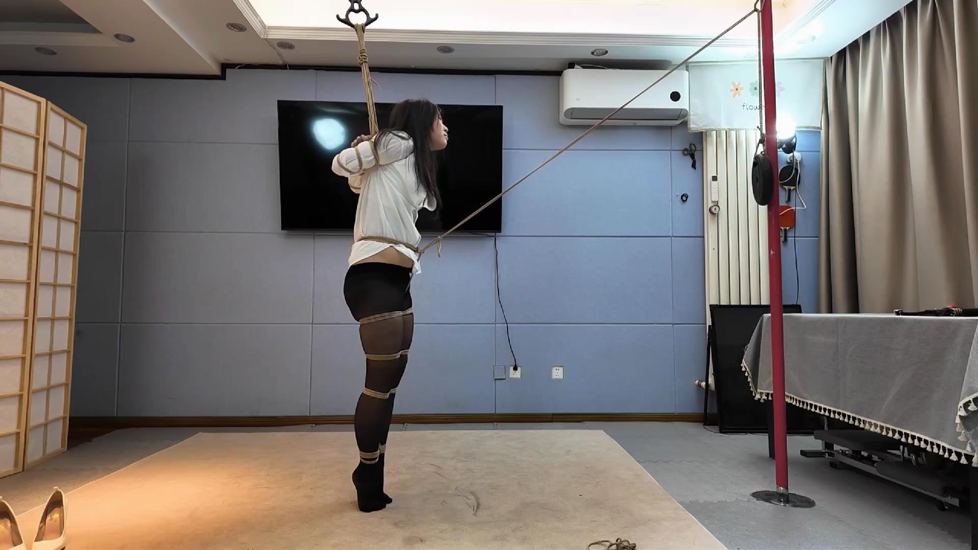 一绳所爱-蜕变 保守到性感 魏灿悬吊片段[00_33_22][20260216-141006].jpg