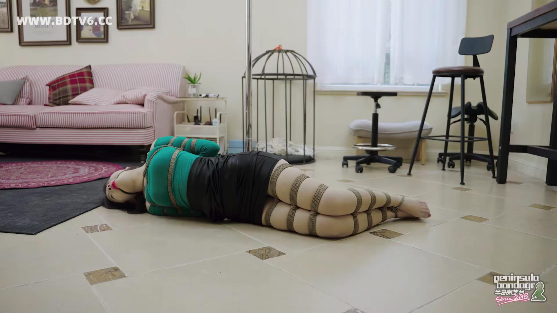 半岛束艺 星眠 吃人水晶[00_02_45][20260217-130554].jpg