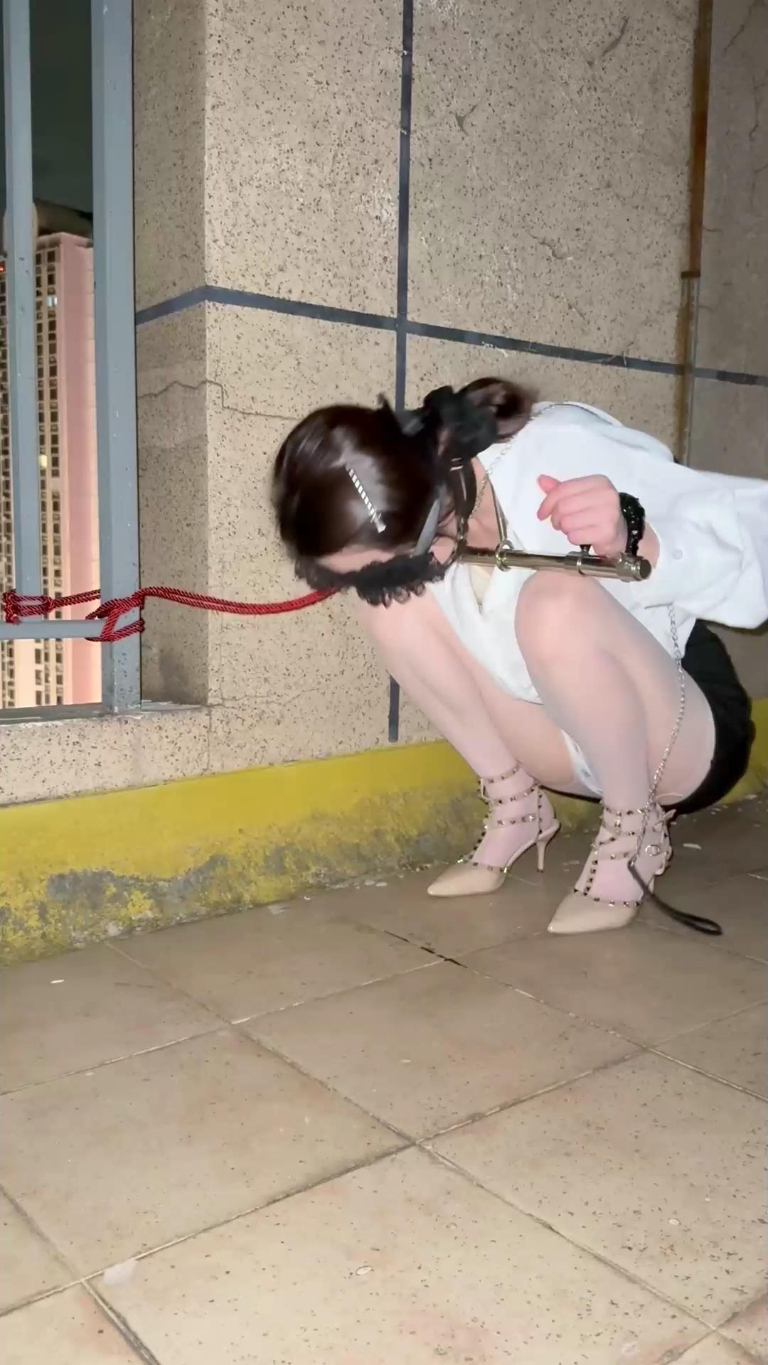 眼眸出品 天台放置走绳[00_04_13][20260306-110402].jpg