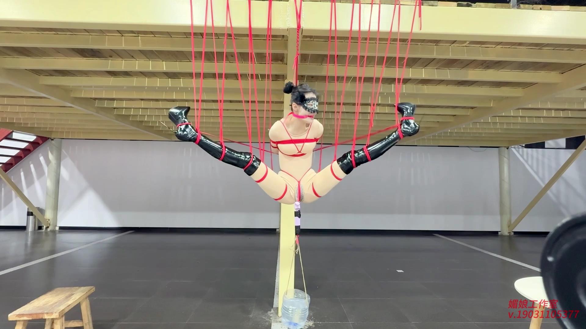 媚娘工作室 被控制调教的女王[00_28_04][20260308-104050].jpg