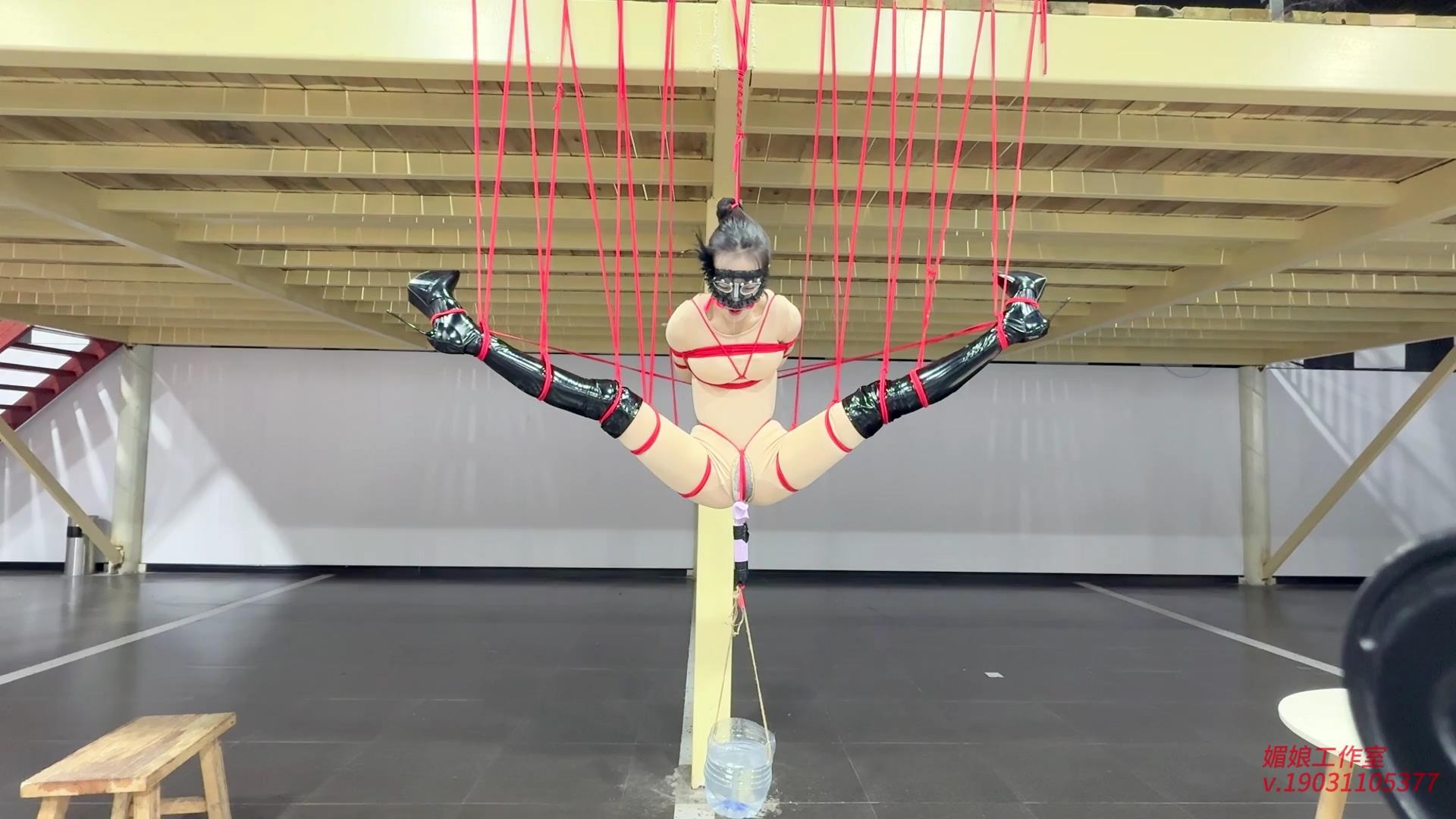 媚娘工作室 被控制调教的女王[00_27_12][20260308-104059].jpg