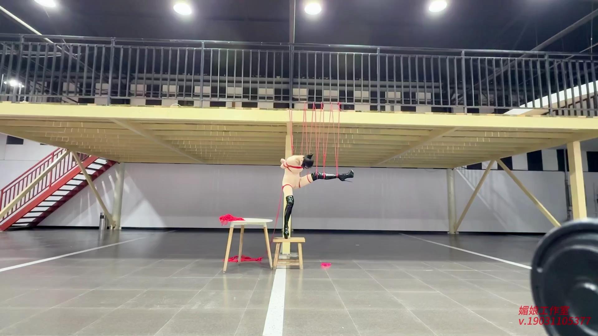 媚娘工作室 被控制调教的女王[20260308-104036].jpg