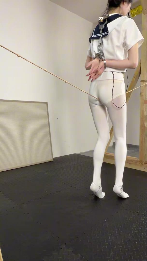 眼眸出品 芭蕾鞋垫脚定时电击调教[00_59_28][20260309-103852].jpg