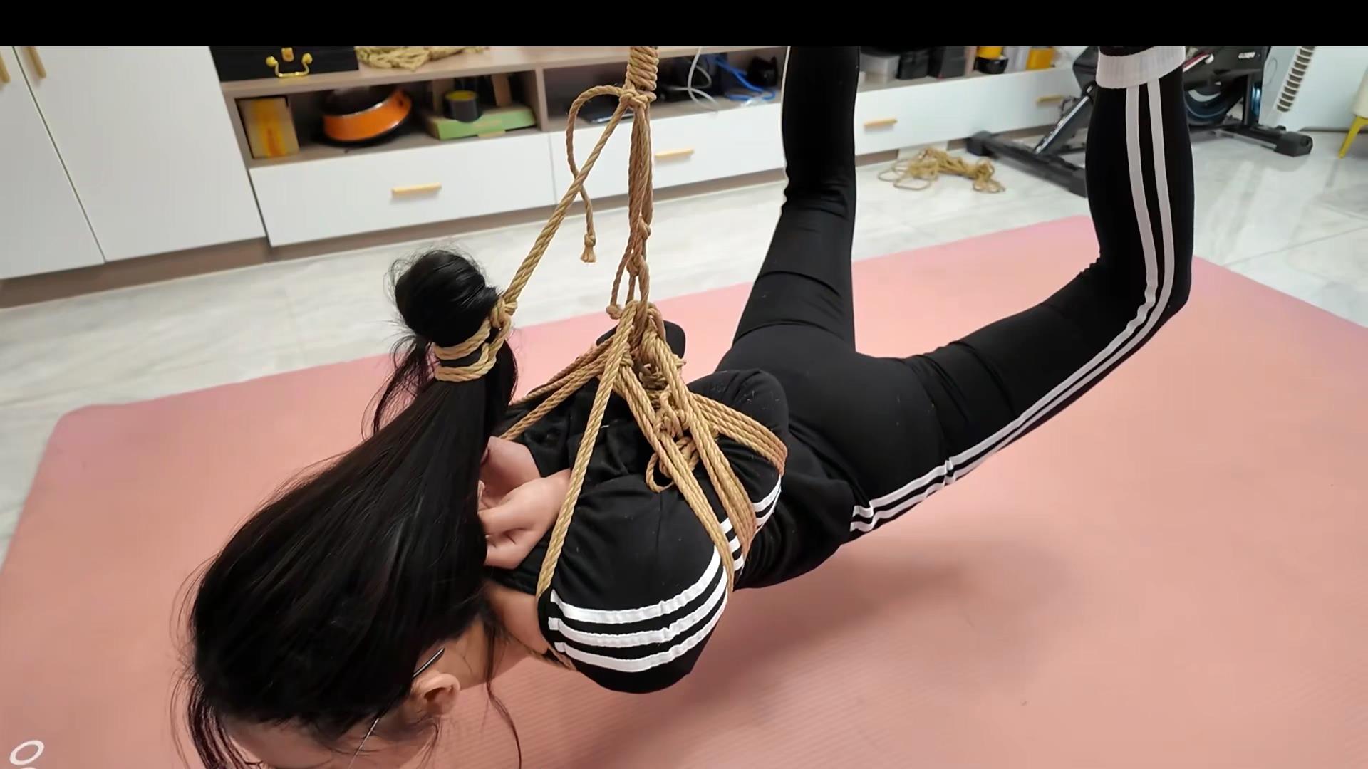 李大侠原创-空中飞人之十一 上集[00_44_03][20260314-141909].jpg