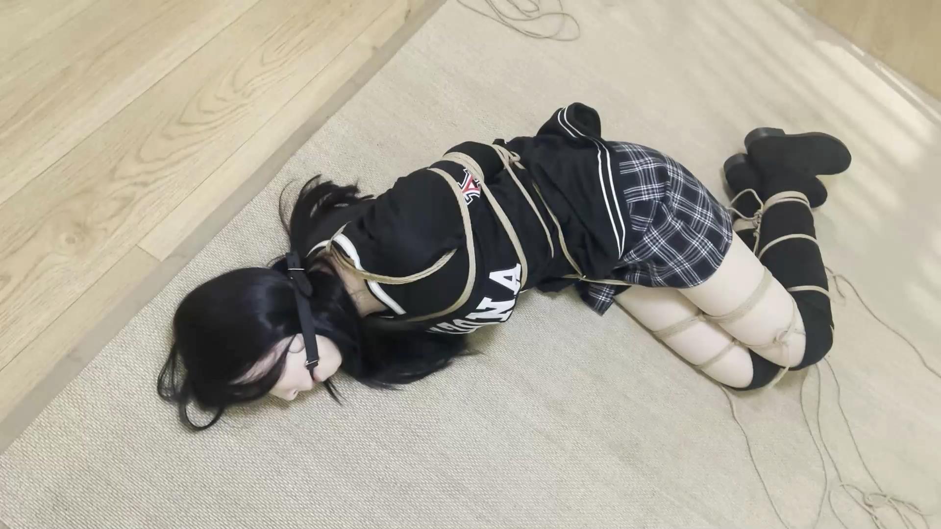 奥特曼 小陆的捆绑挣脱挑战[00_42_13][20260316-192231].jpg