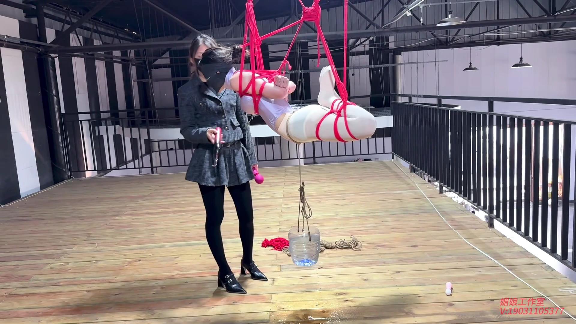 媚娘工作室 最羞耻的观影体验[00_17_19][20260317-101938].jpg