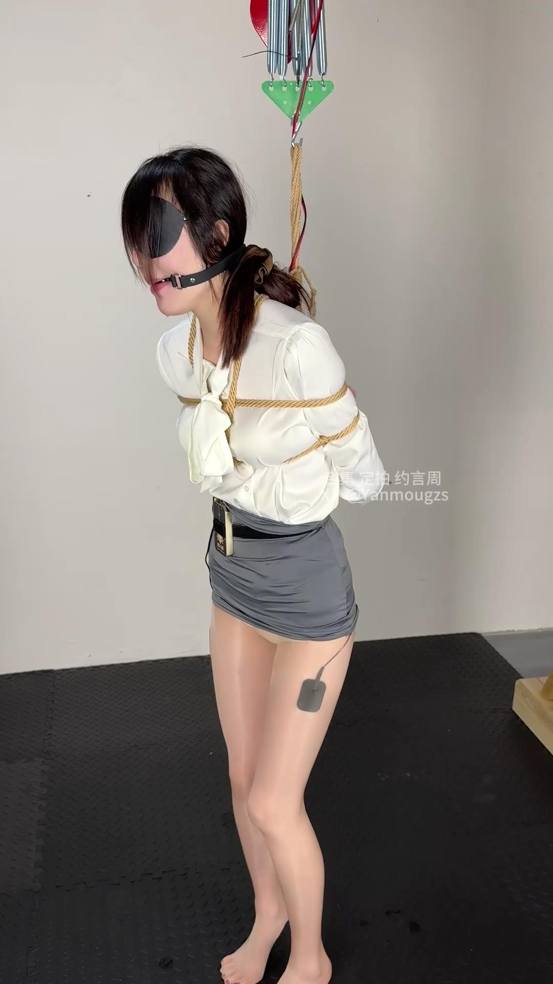 眼眸出品 限位电击罚站[00_19_35][20260317-102222].jpg