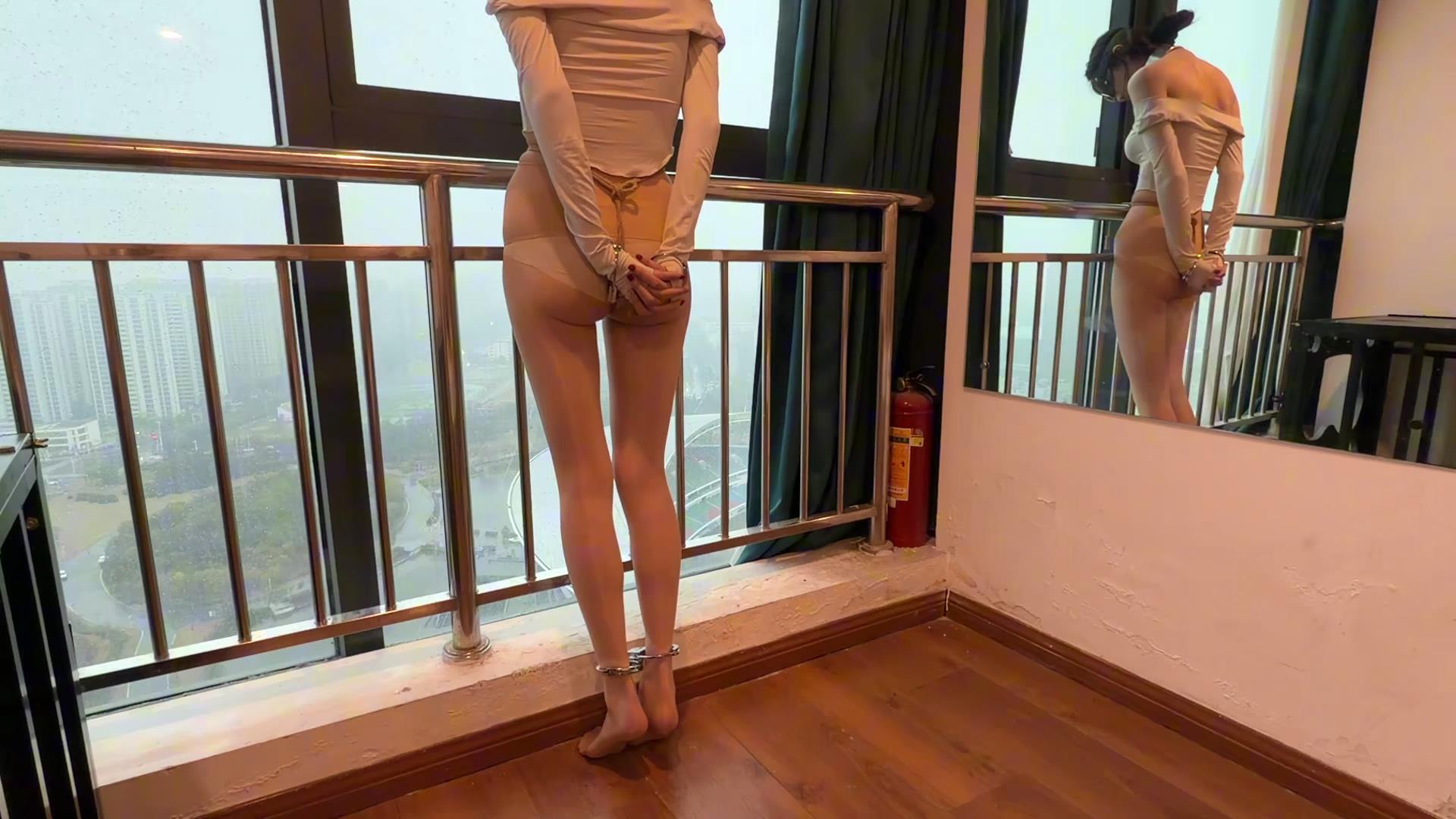 眼眸出品 情趣酒店之声控灌 下[00_27_40][20260324-172813].jpg