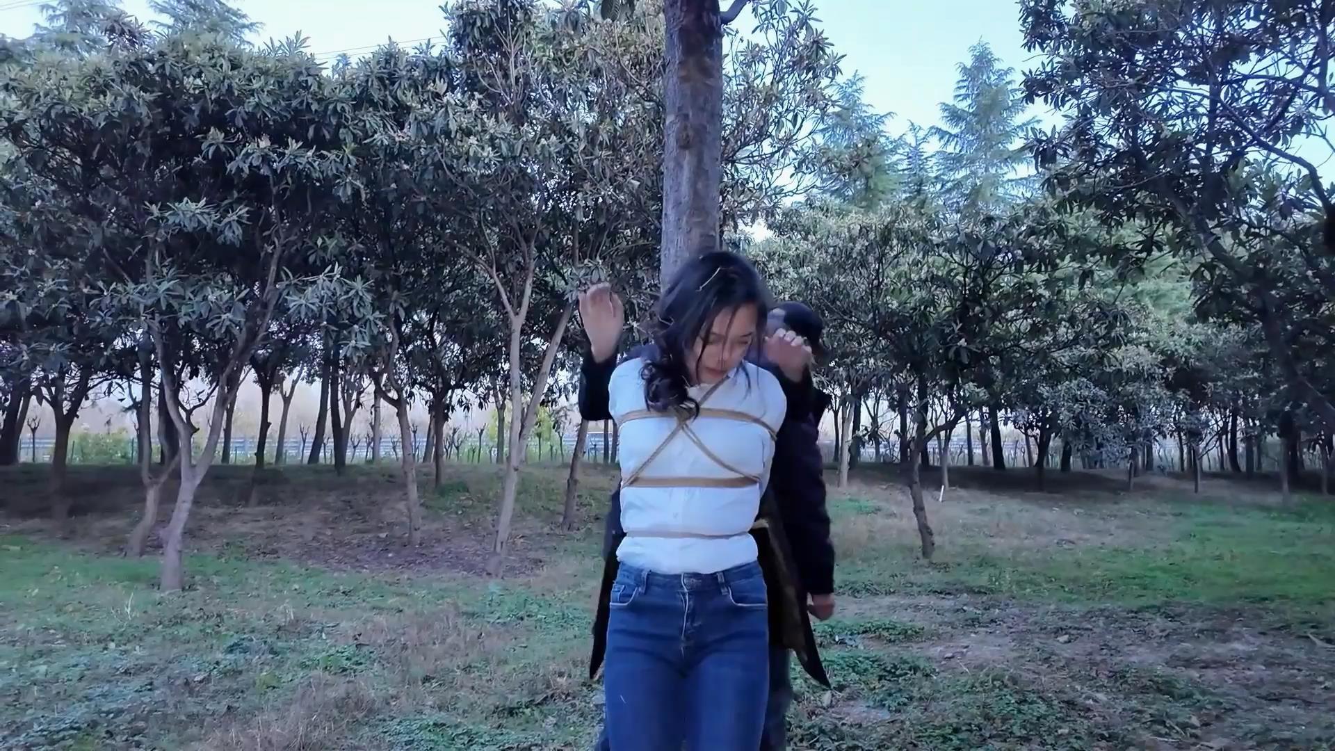 一绳所爱-野外、绑架、贩卖[00_05_52][20260325-115714].jpg