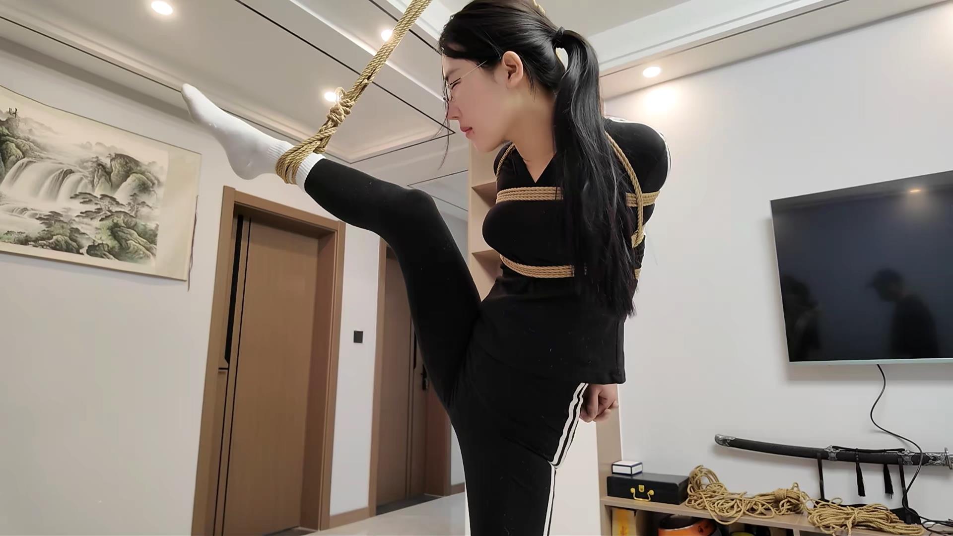 李大侠原创-空中飞人之十一  下集[00_41_05][20260326-100701].jpg