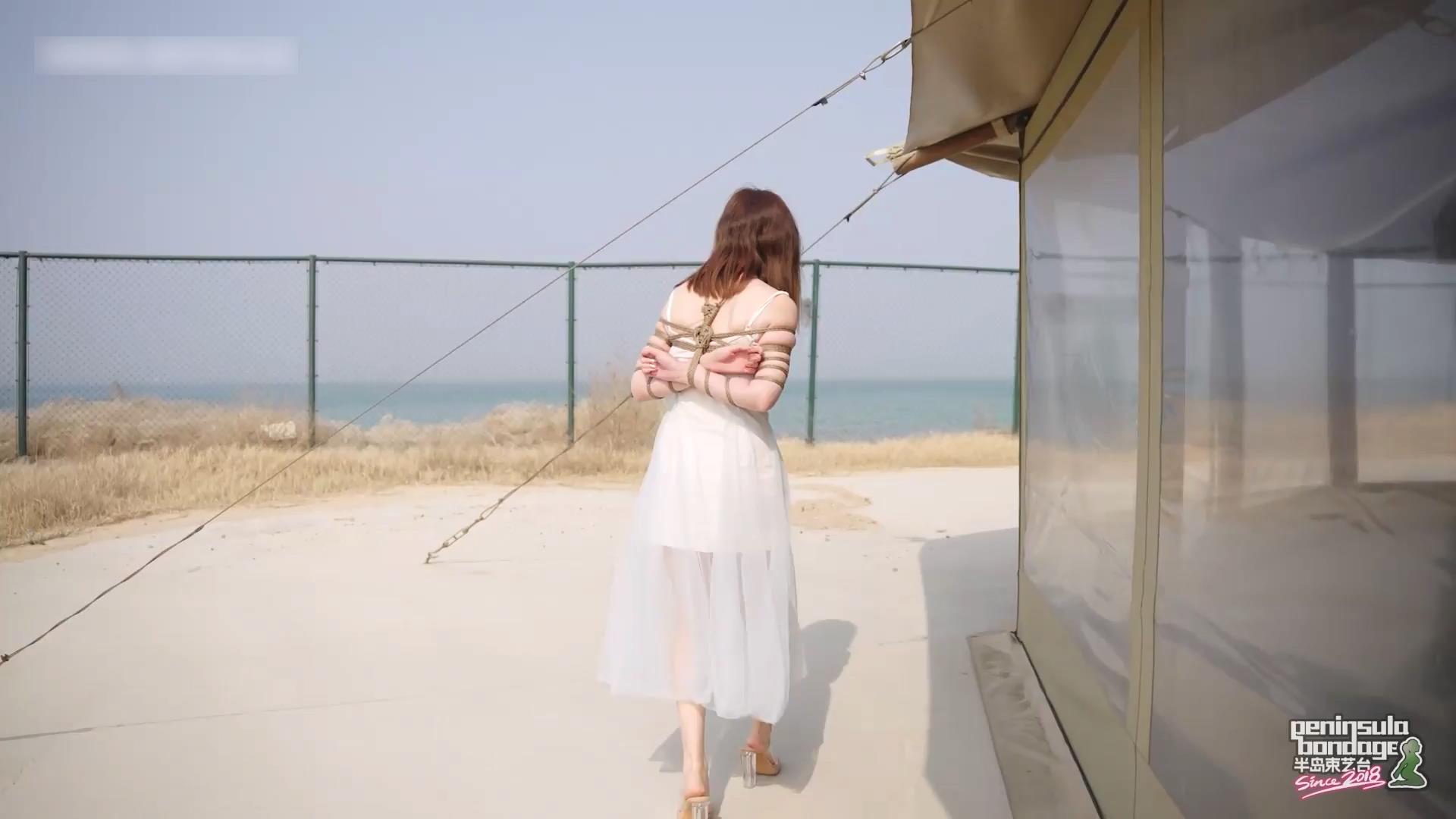 半岛束艺台-夏天到了，该穿裙子了  泠鸢[00_02_29][20260328-105410].jpg