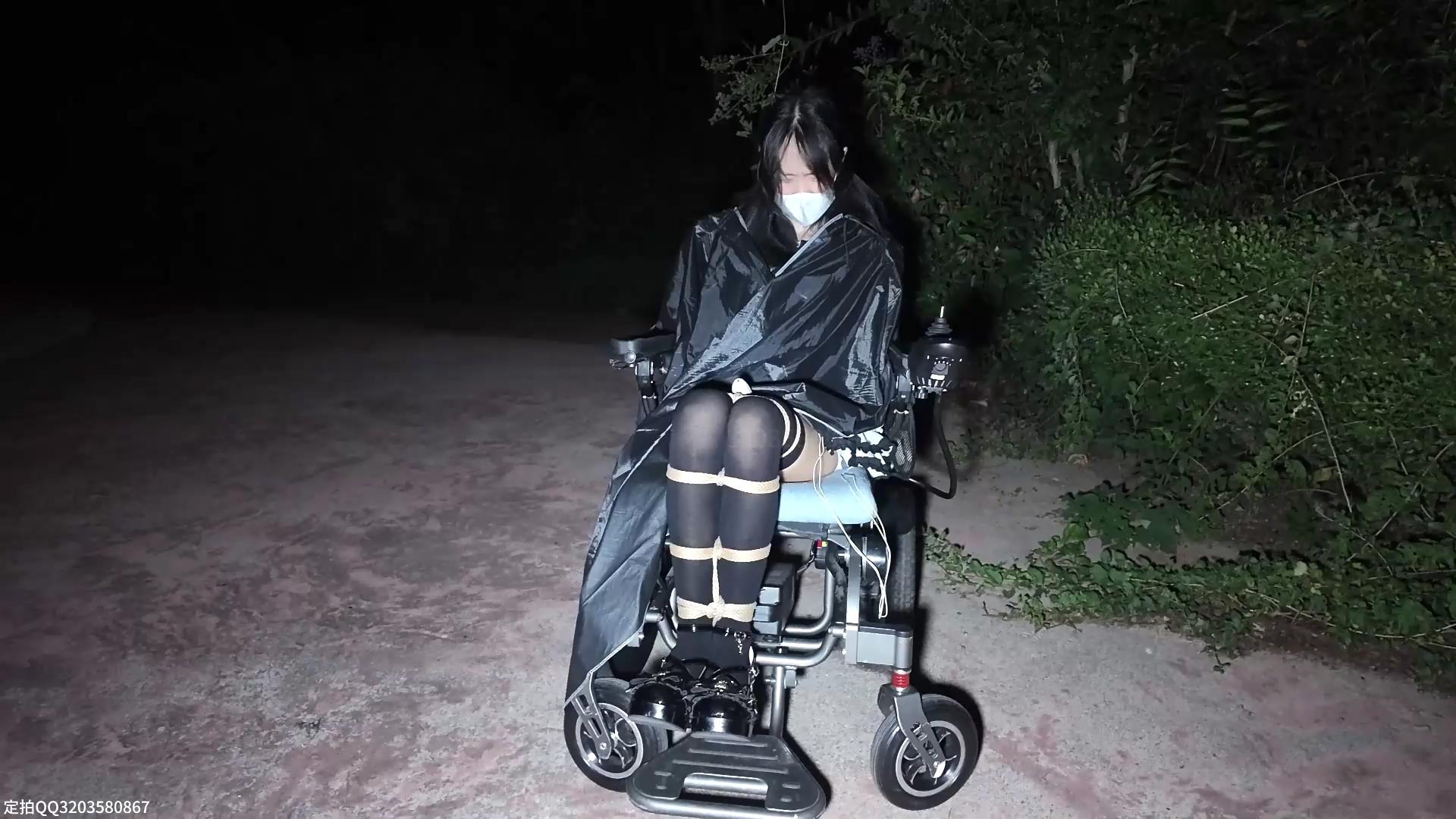 长颜草 少萝霜喵轮椅完全捆绑外出tj 微[00_20_40][20260330-101823].jpg