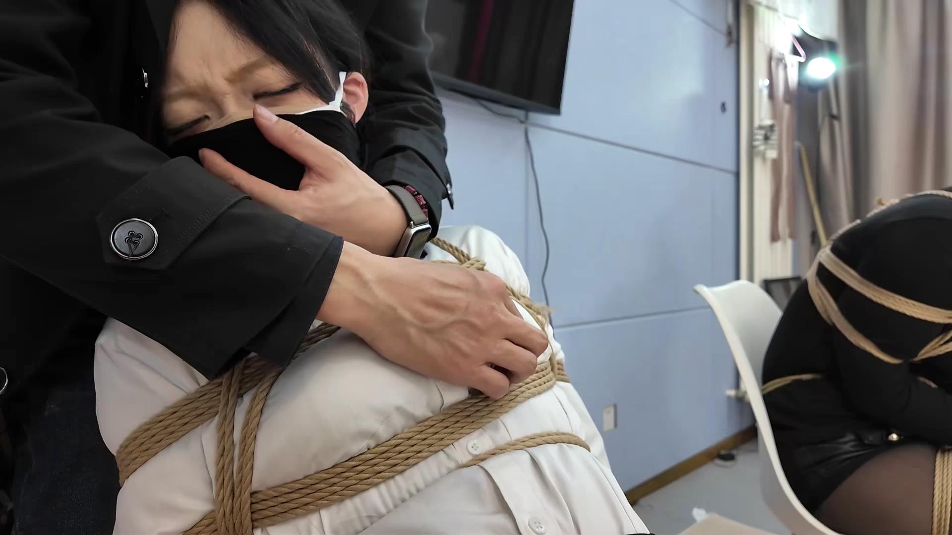 一绳所爱-邪教门 第二集[00_22_49][20260408-100509].jpg