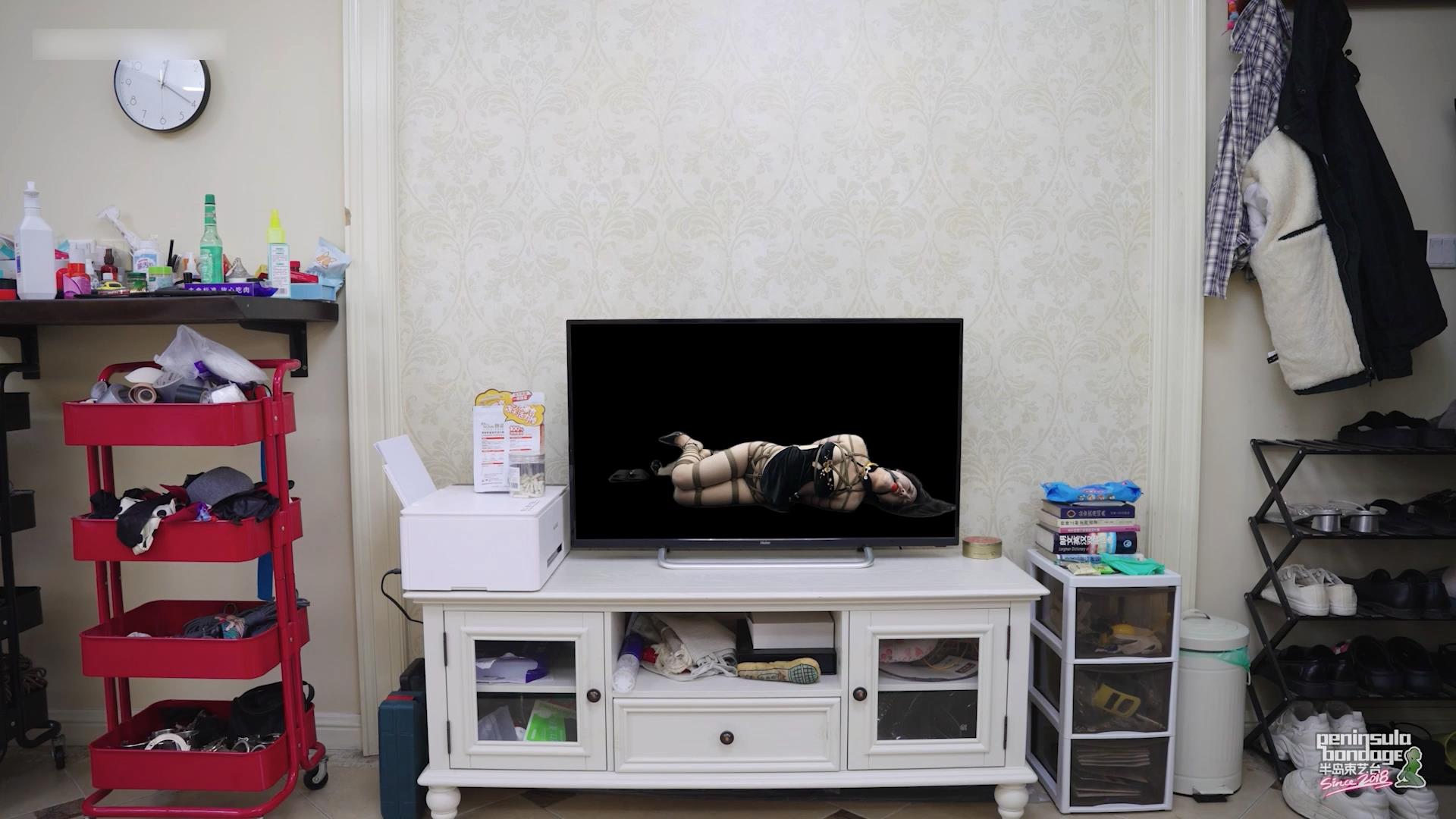 半岛束艺台-电视终于修好了  海语主演[00_00_40][20260413-100222].jpg