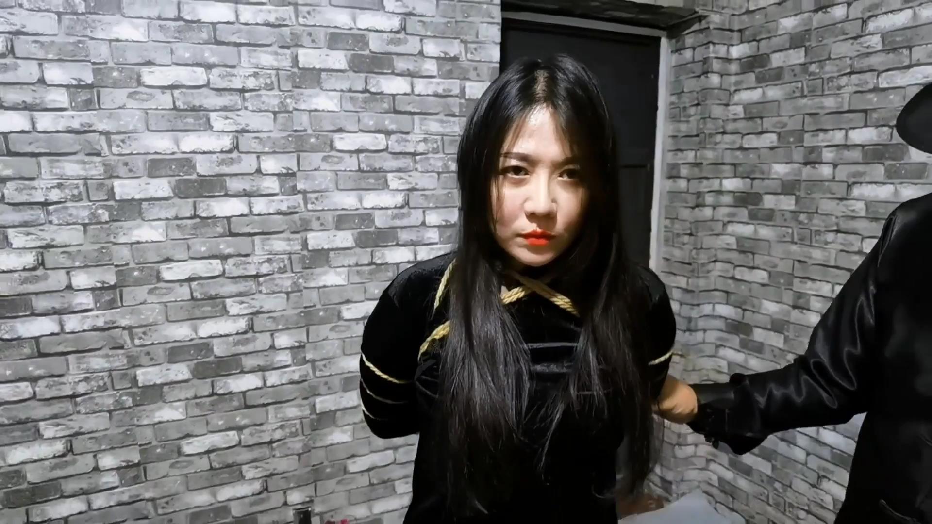 HD飞天-被逮捕的女交通员  李然、月仙[00_03_10][20260415-080640].jpg