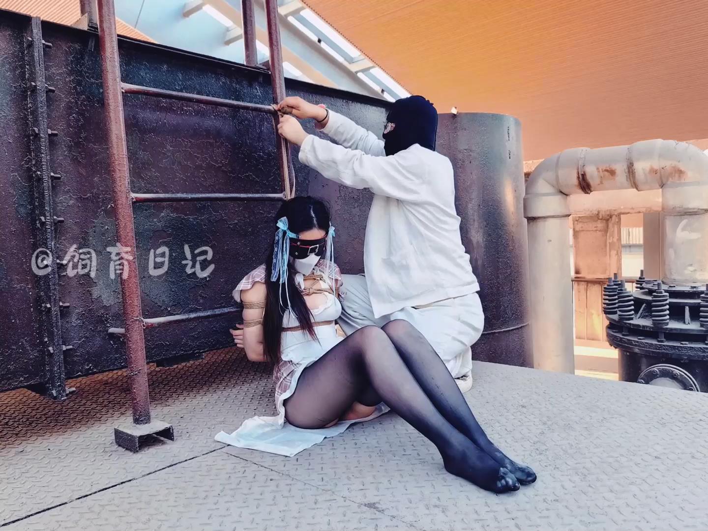 饲育日记 小狗の 工业遗迹，机器的轰鸣已[00_07_32][20260418-120531].jpg