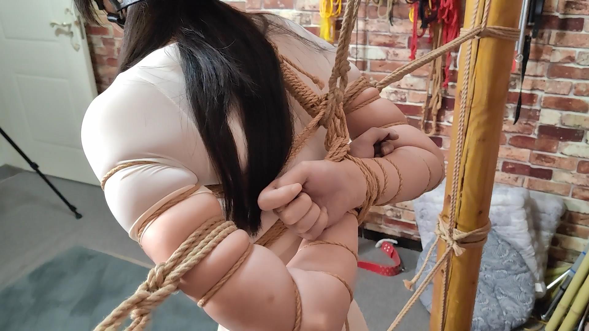 随心原创 晓雪 白丝连体体操服 极限五花[00_11_14][20260420-130627].jpg