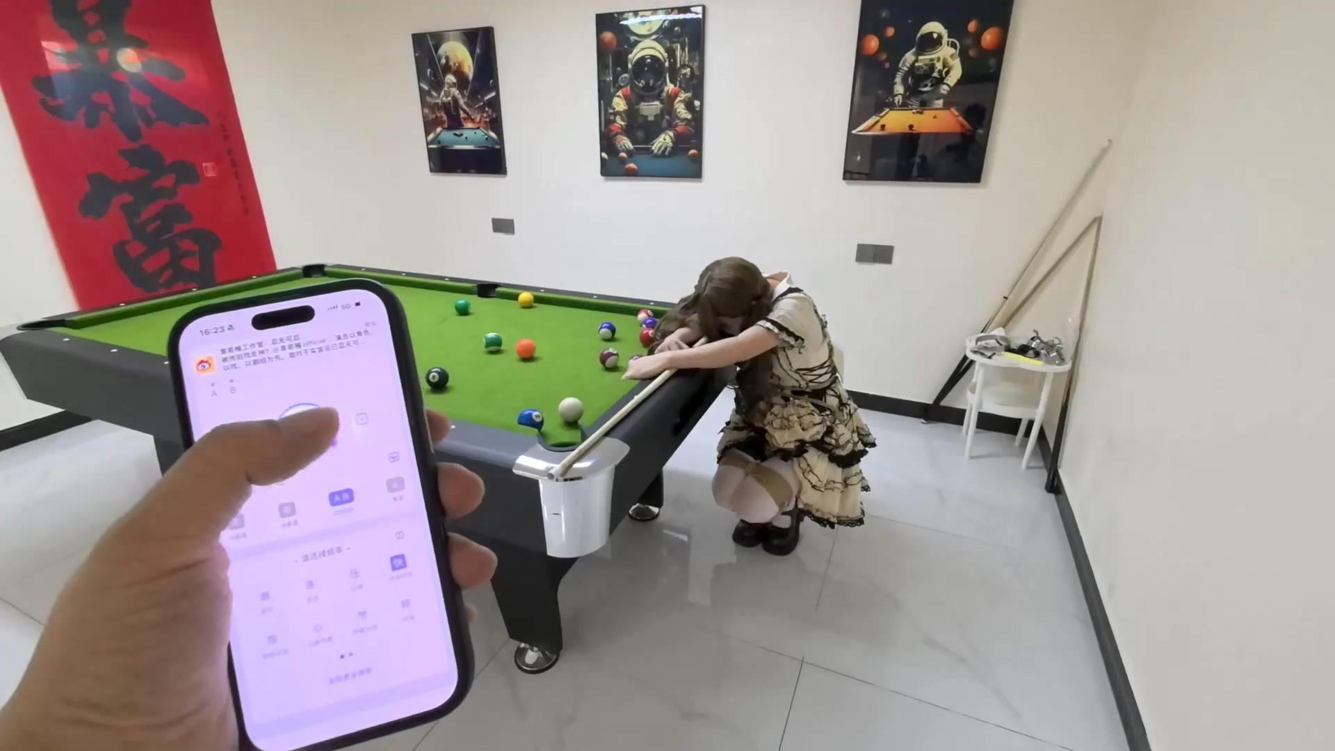 FXX 擦边的助教 这技术当个什么助教 [00_13_37][20260421-111501].jpg