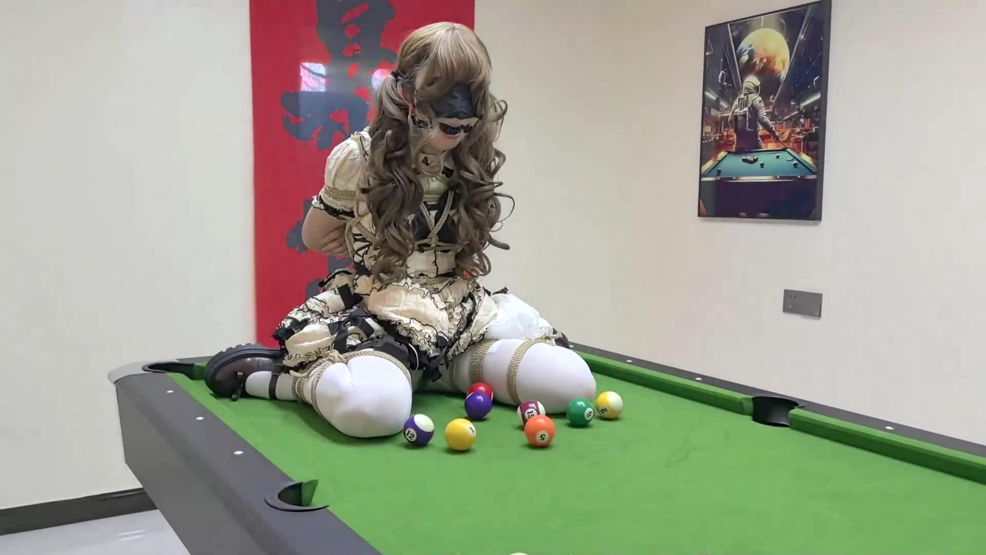 FXX 擦边的助教 这技术当个什么助教 [00_30_21][20260421-111505].jpg