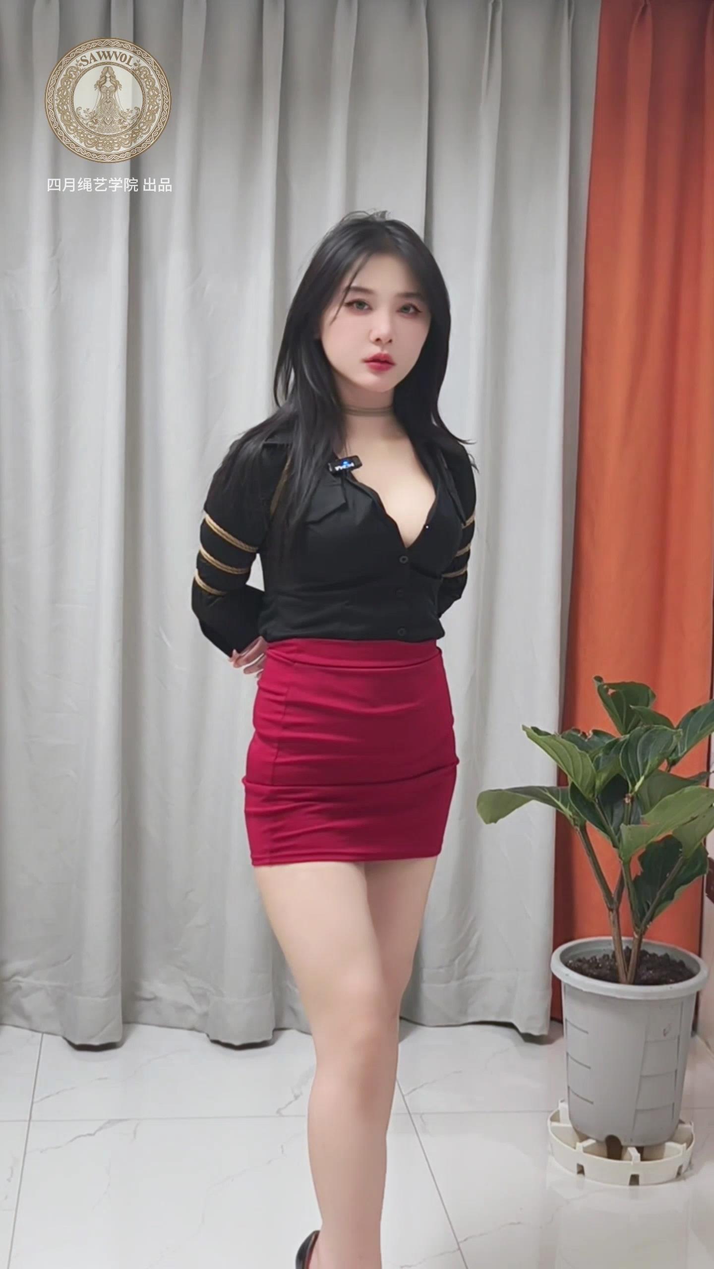 四月绳艺学院 妙妙老师亲身示范！五花大绑[00_13_06][20260426-095931].jpg