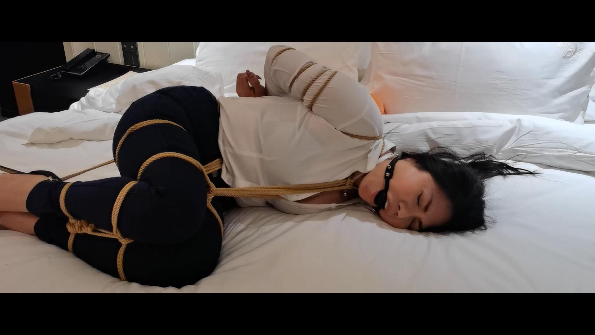 绑架名模李然[00_06_32][20260509-100753].jpg