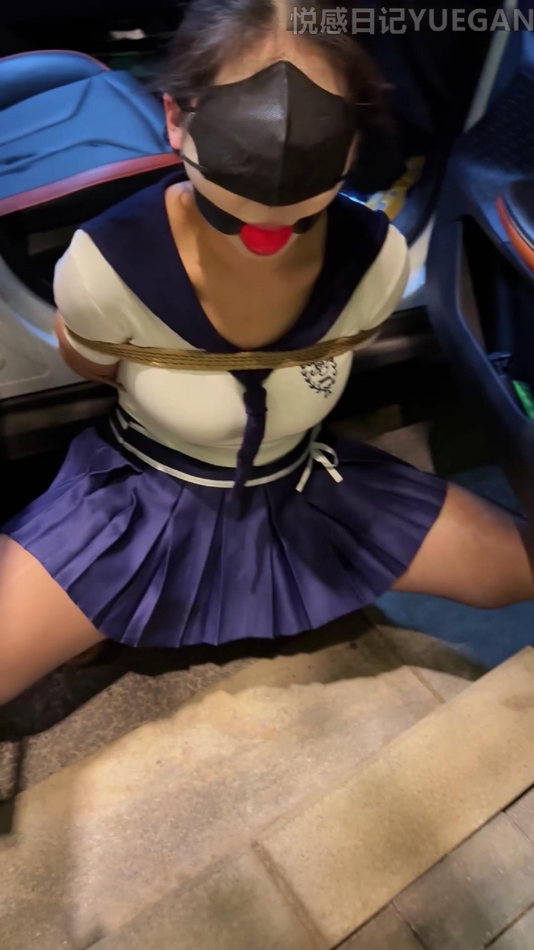 悦感日记 JK妹子挑战超大口球捆绑户外波[00_02_10][20260509-100930].jpg