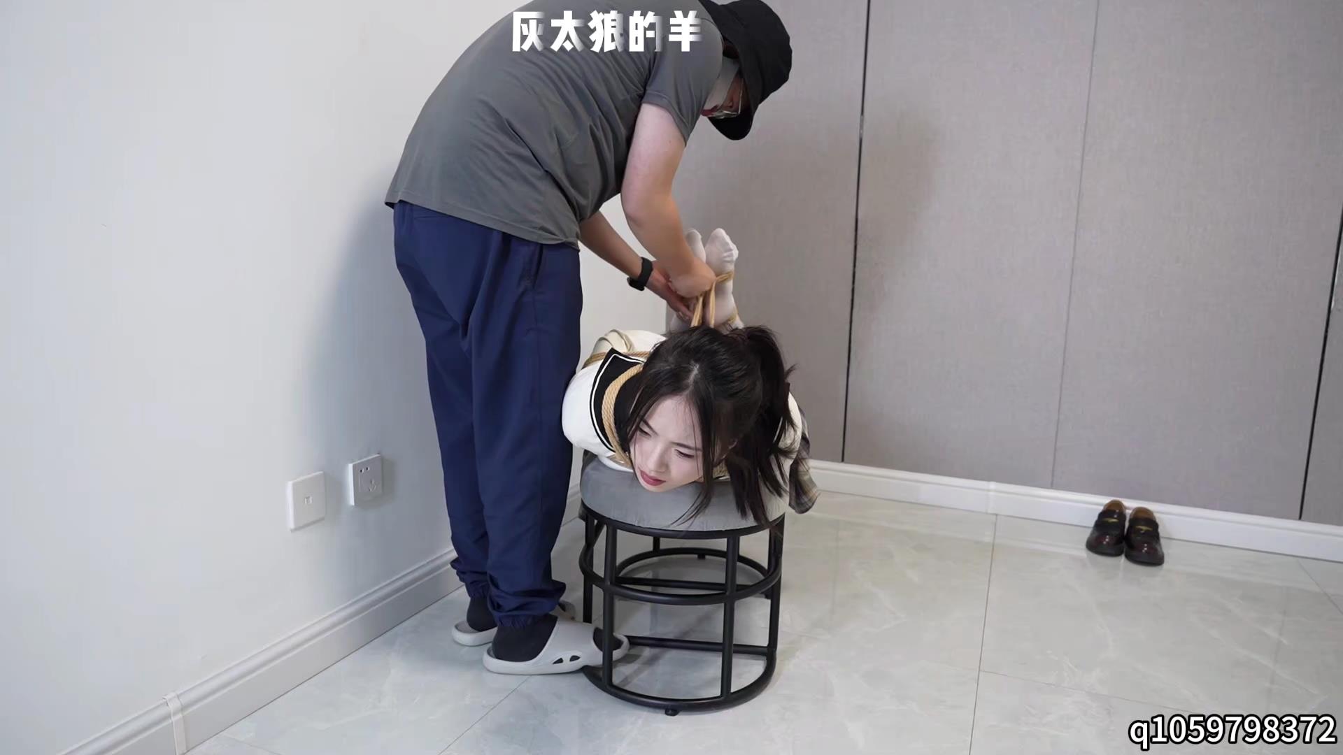 灰太狼的羊 纯女大学生挑战神秘游戏[00_12_01][20260510-104616].jpg