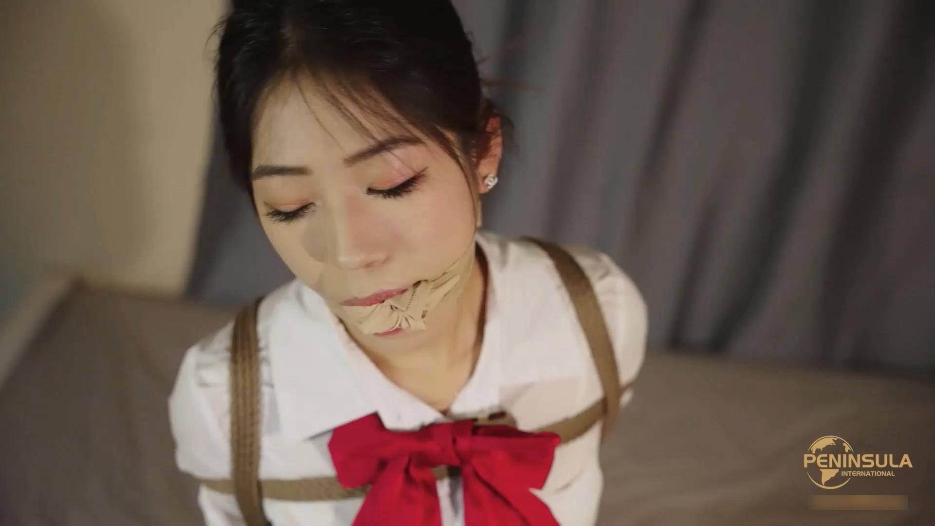 半岛束艺台-女职员的劫难 上  泽爱主演[00_01_30][20260510-105014].jpg
