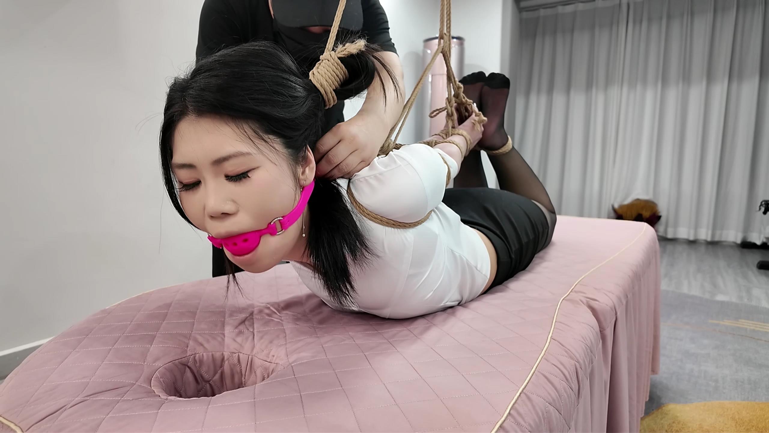 李大侠 小蓝直臂驷马堵嘴[00_01_28][20260511-104031].jpg