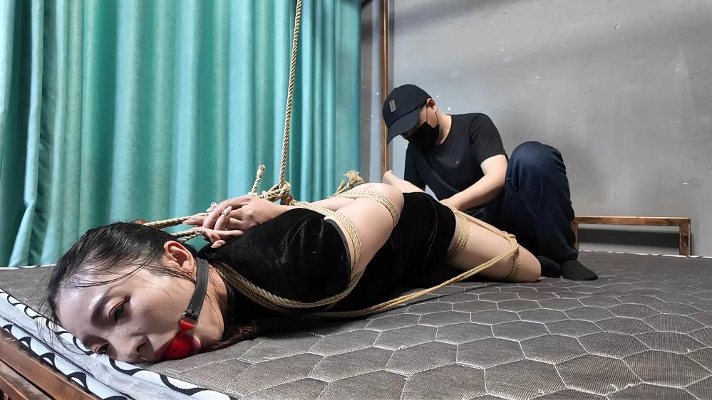 李大侠原创-枪决罪犯佳佳[00_19_40][20260518-112919].jpg