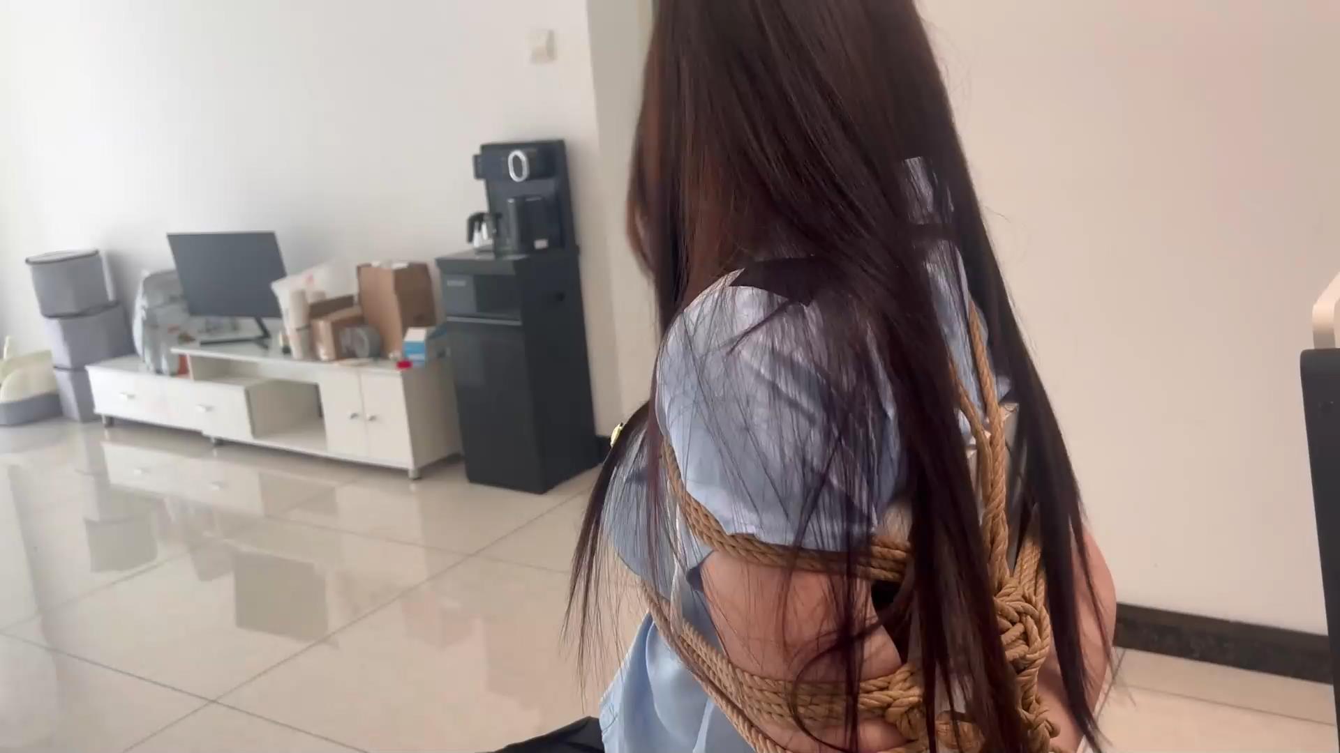 密语原创 女井办案反被制伏[00_14_44][20260521-105511].jpg