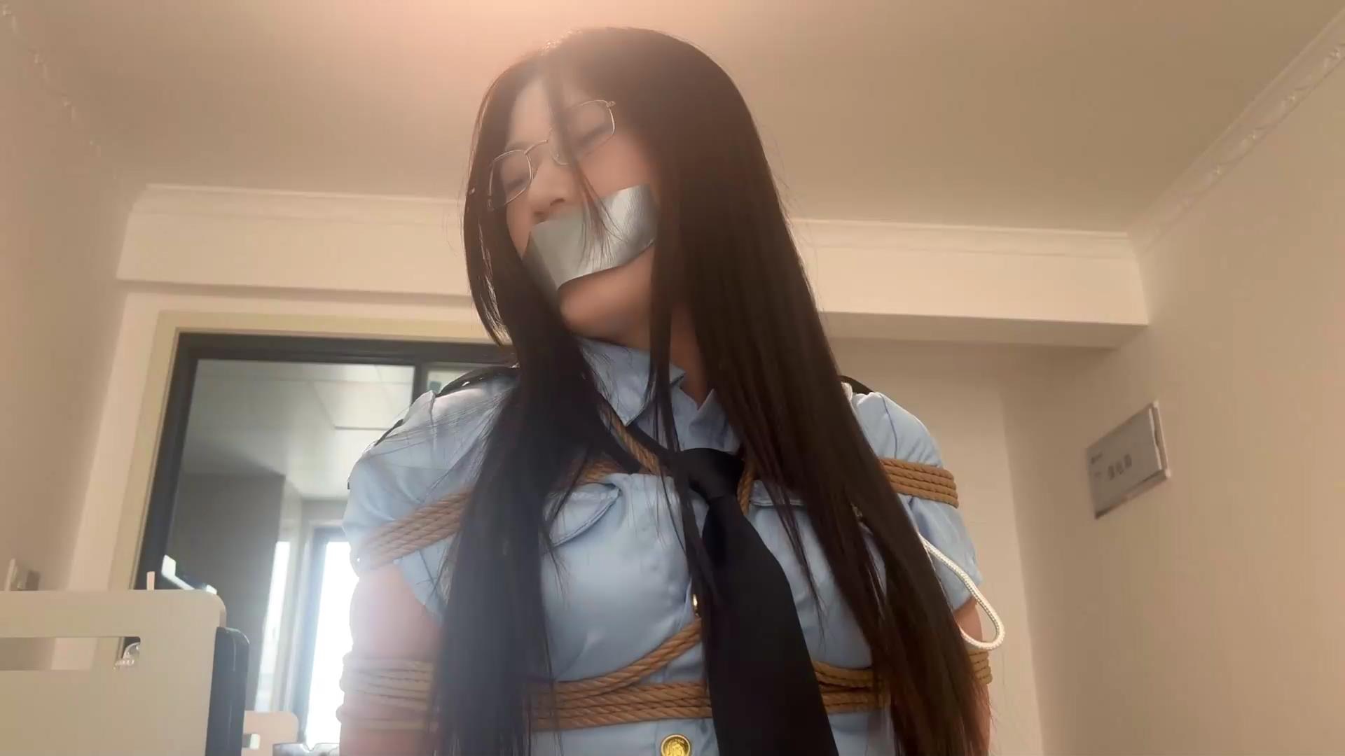 密语原创 女井办案反被制伏[00_35_37][20260521-105516].jpg