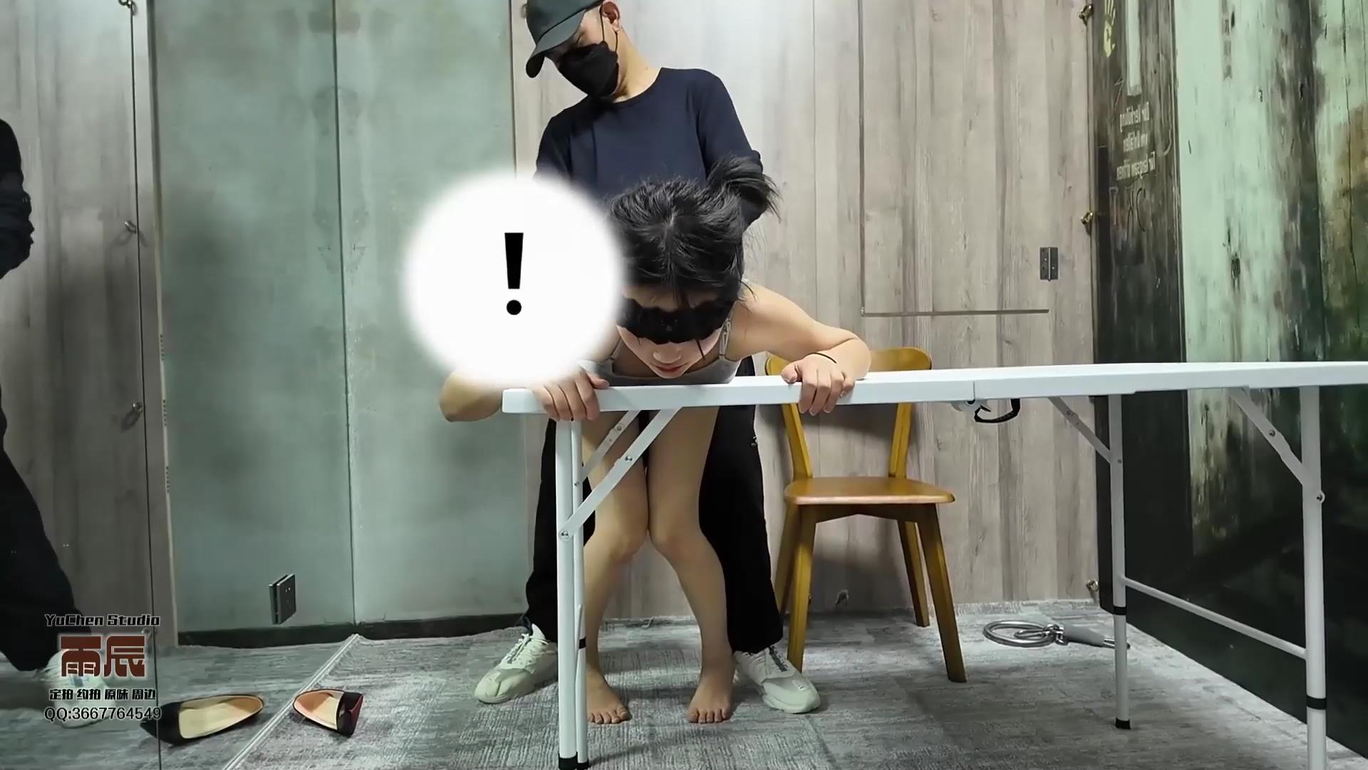 雨辰工作室 不设防的女孩 下 齐B小短裙[00_22_24][20260523-121345].jpg