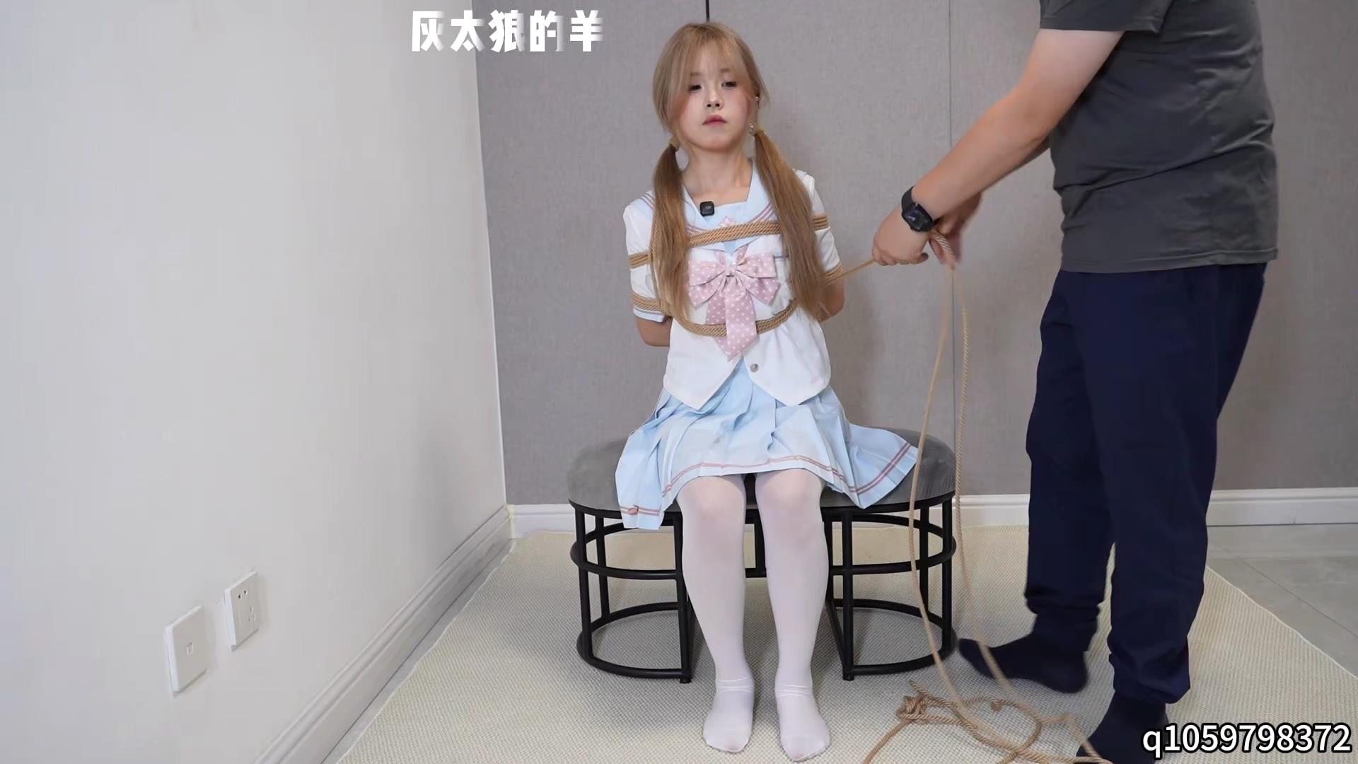 灰太狼的羊 甜美JK学妹误入绳室，初次体[00_07_53][20260528-144104].jpg