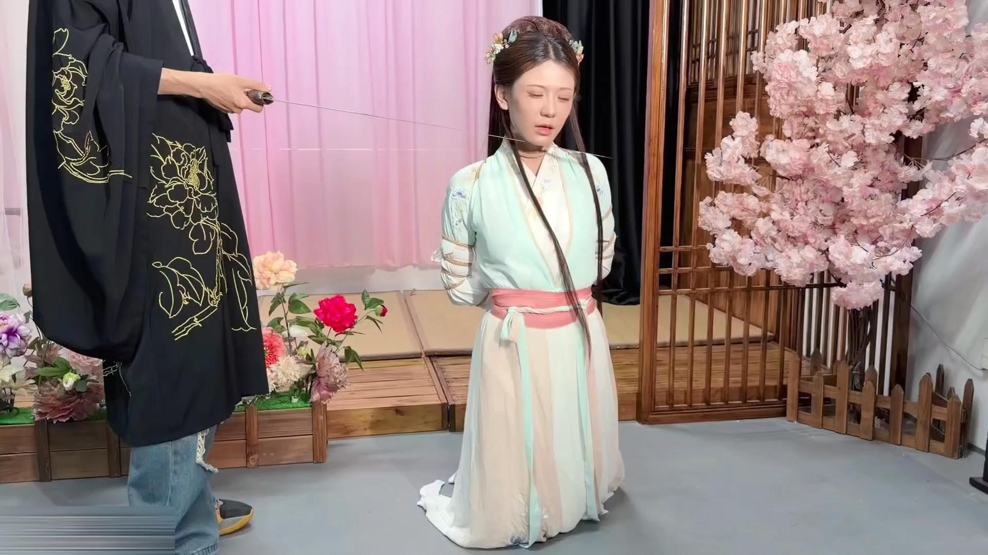 梦川定制-大胆侍女[00_05_01][20260529-122442].jpg