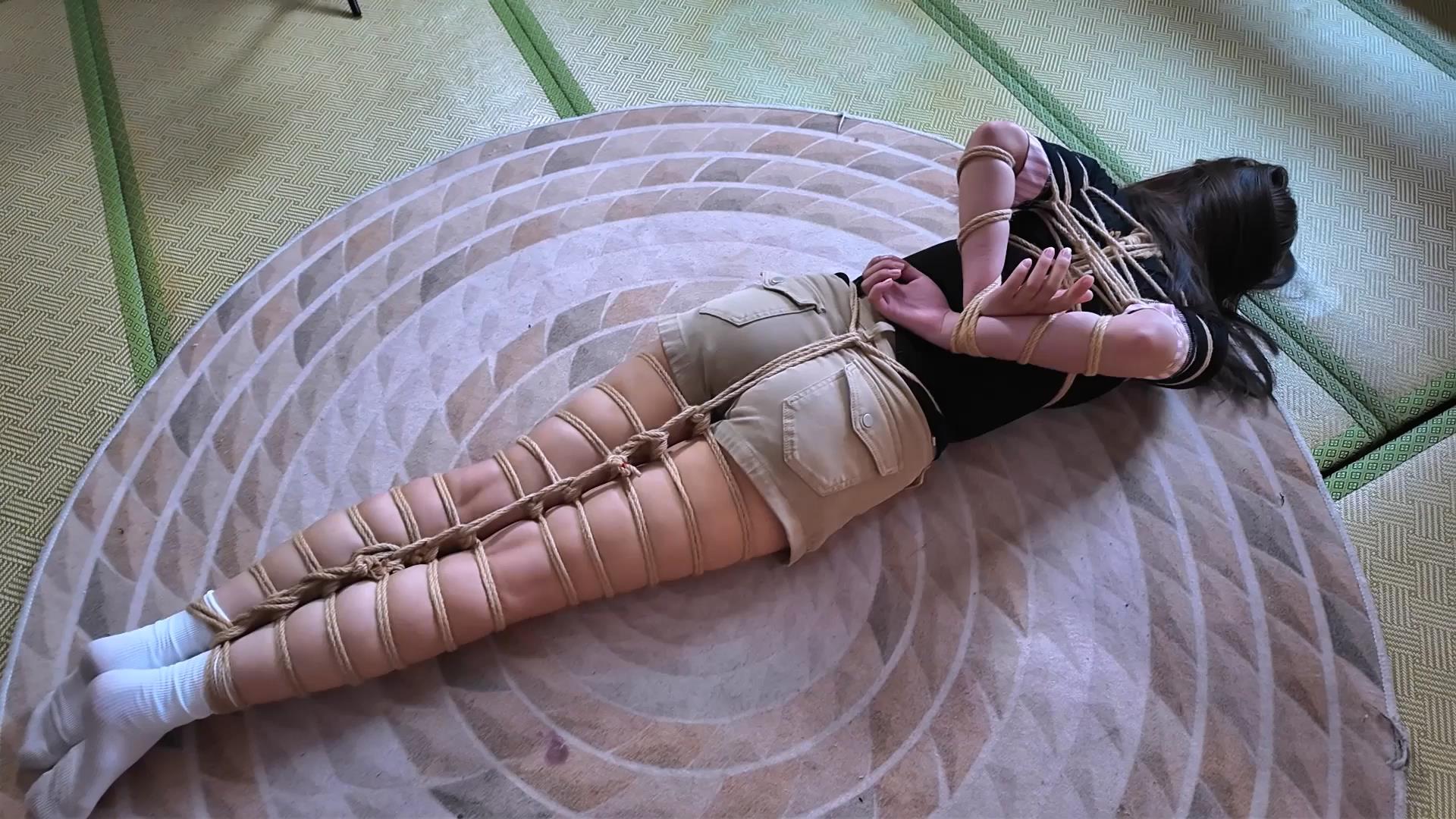 一绳所爱-大学生女孩刘嘉欣初体验[00_00_10][20260531-104608].jpg
