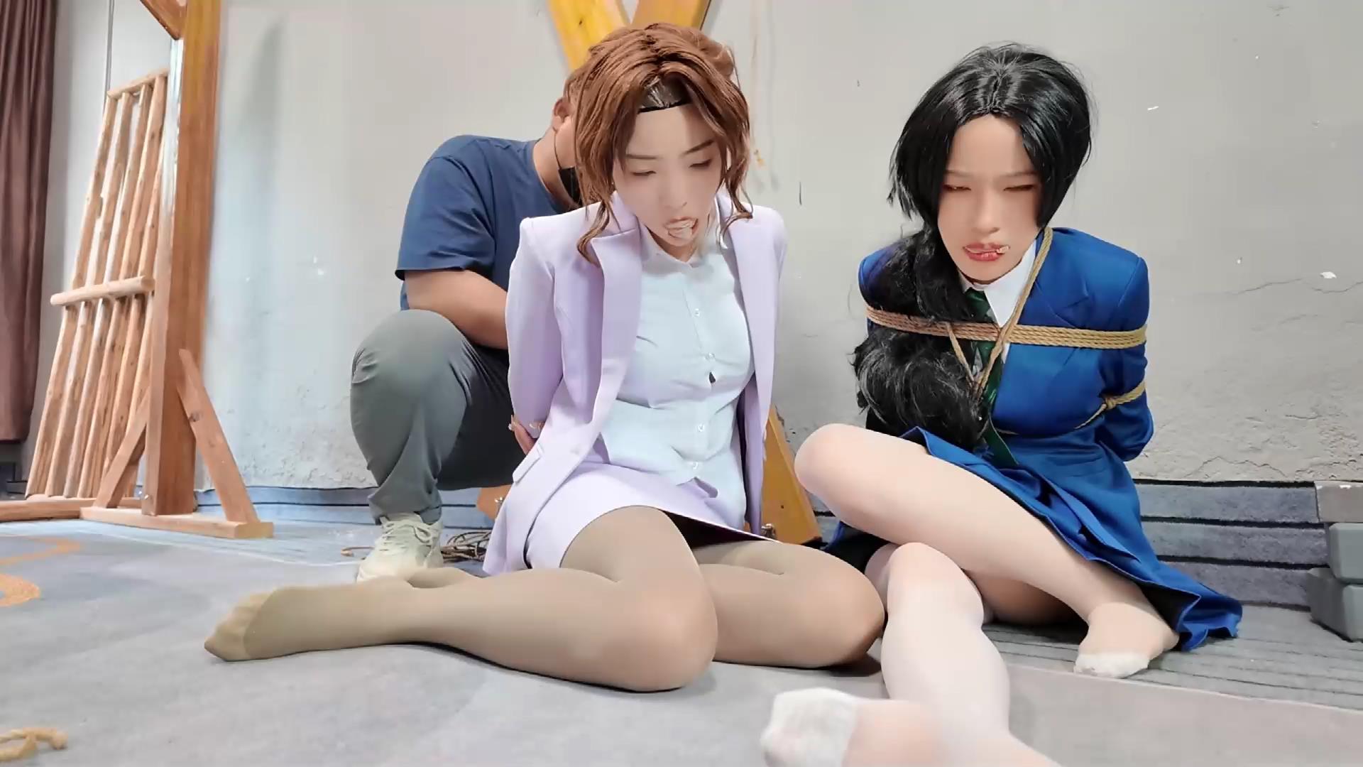 李大侠 名侦探柯南 妃英理毛利兰母女遇袭[00_02_55][20260601-135532].jpg