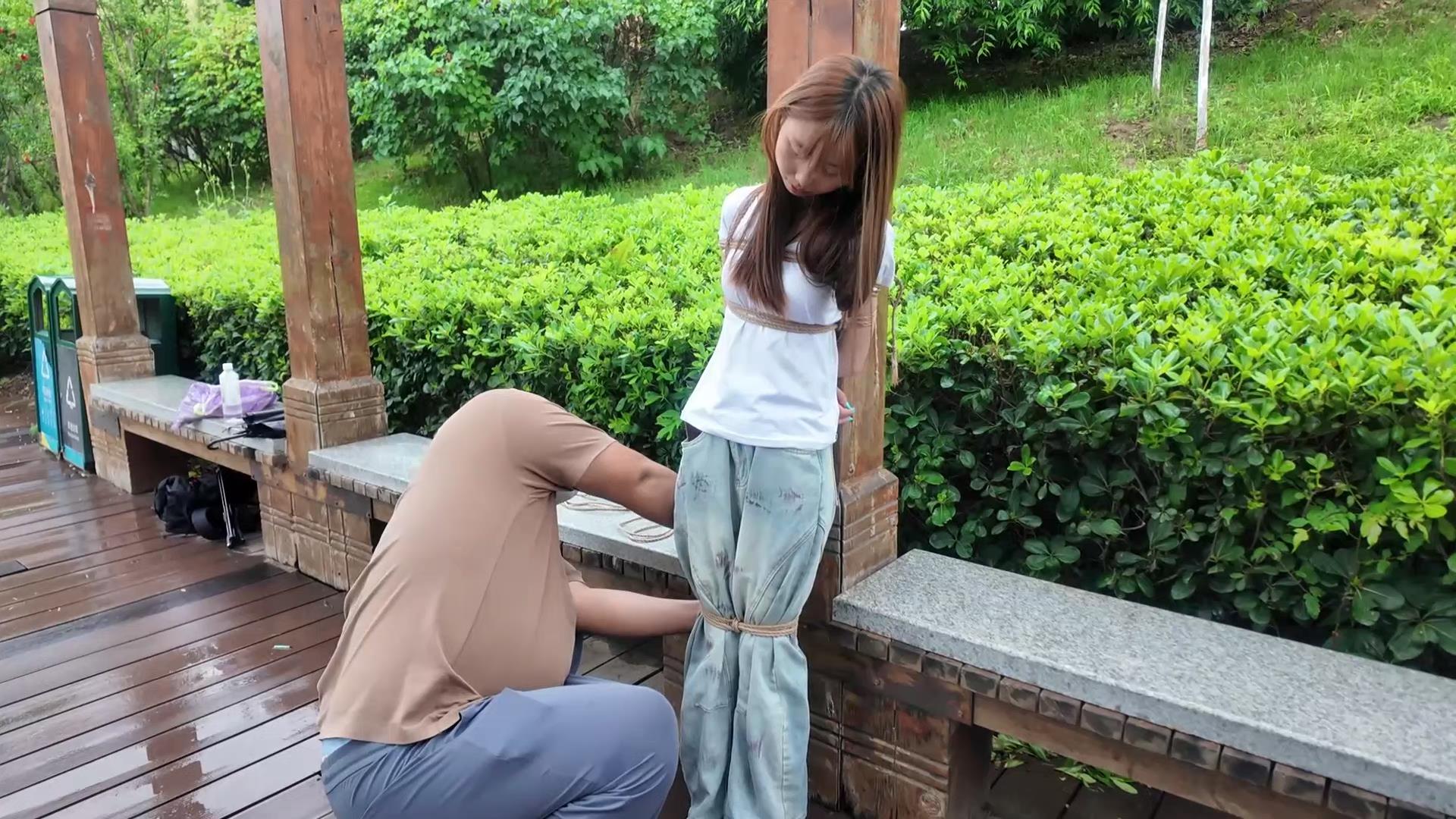 龙飞绳艺-原配的报复[00_03_16][20260610-105932].jpg