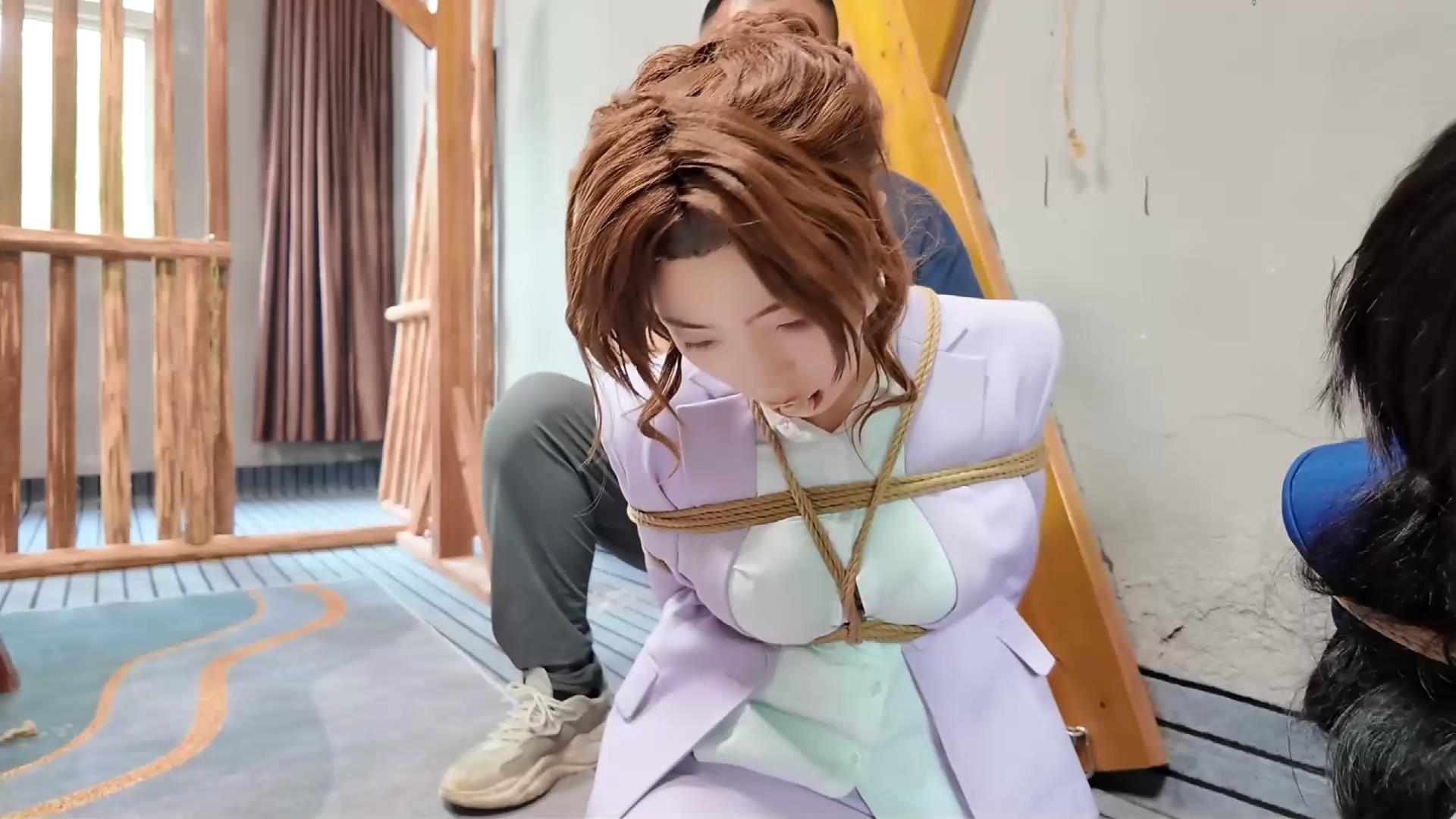 李大侠 名侦探柯南 妃英理毛利兰母女遇袭[00_04_00][20260611-102631].jpg