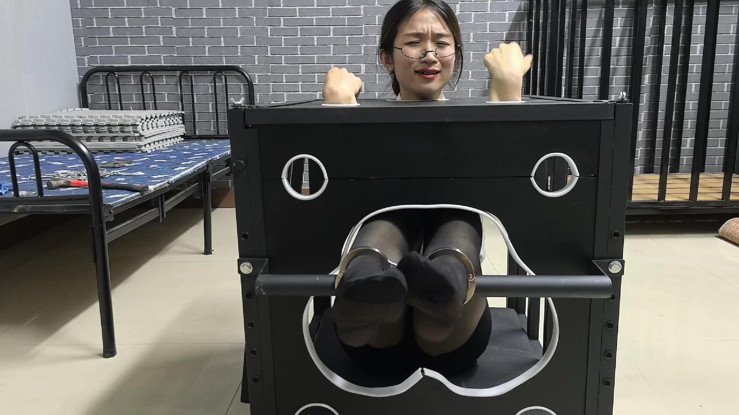 精致原创 囚笼玩法展示及捆绑[00_07_23][20260615-154450].jpg
