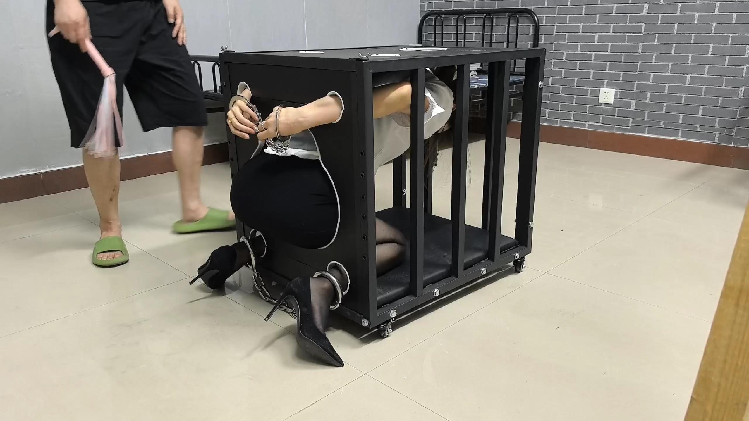精致原创 囚笼玩法展示及捆绑[00_13_46][20260615-154457].jpg