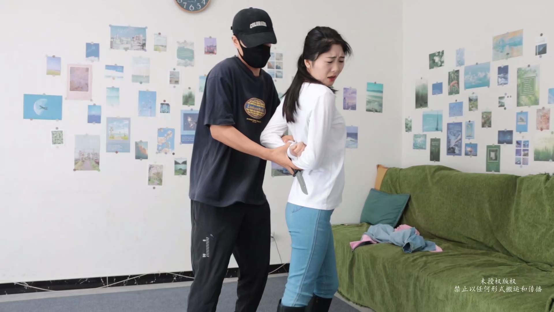 得意客定制-小姐姐家中劫[00_01_10][20260616-120233].jpg