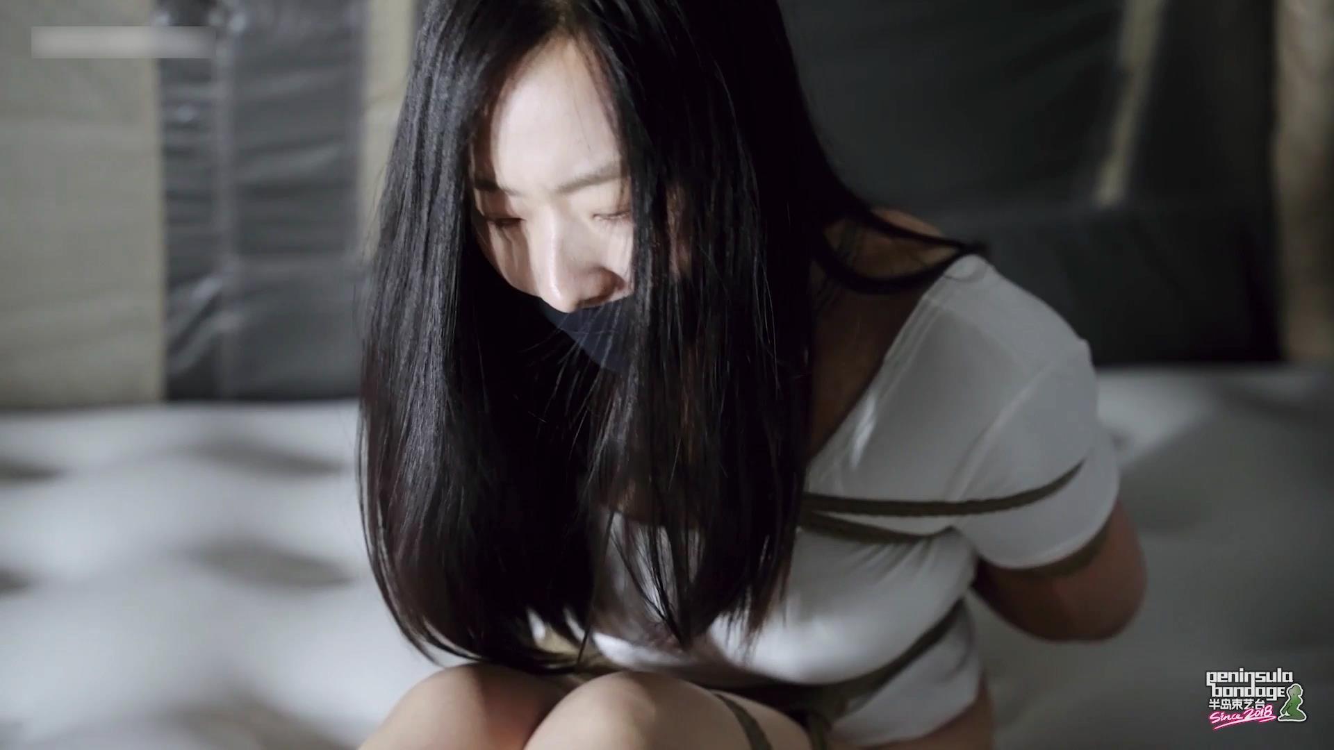 半岛束艺台-黑夜里的一丝光明  奎因主演[00_01_10][20260619-112734].jpg